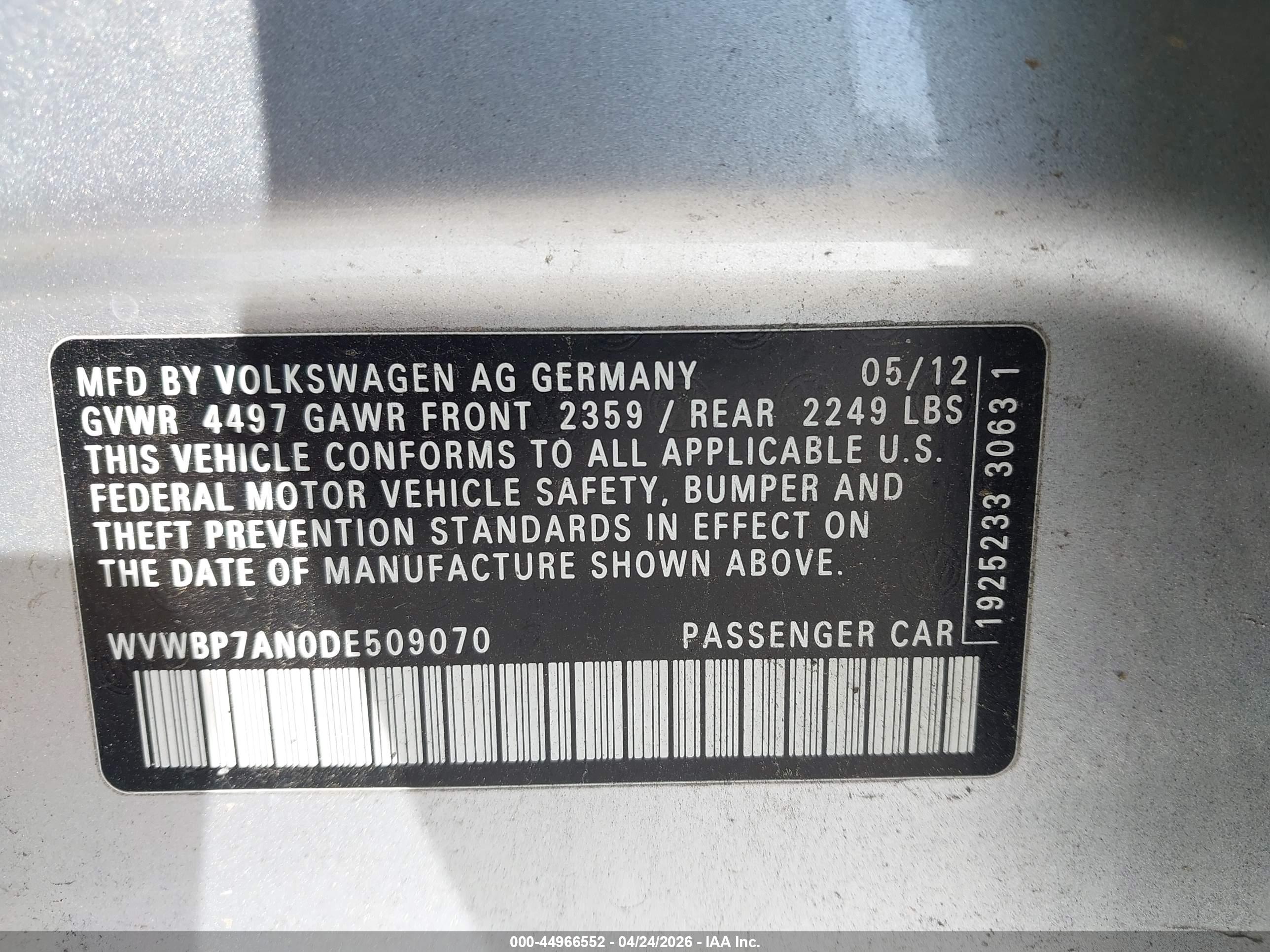 VOLKSWAGEN CC image 9