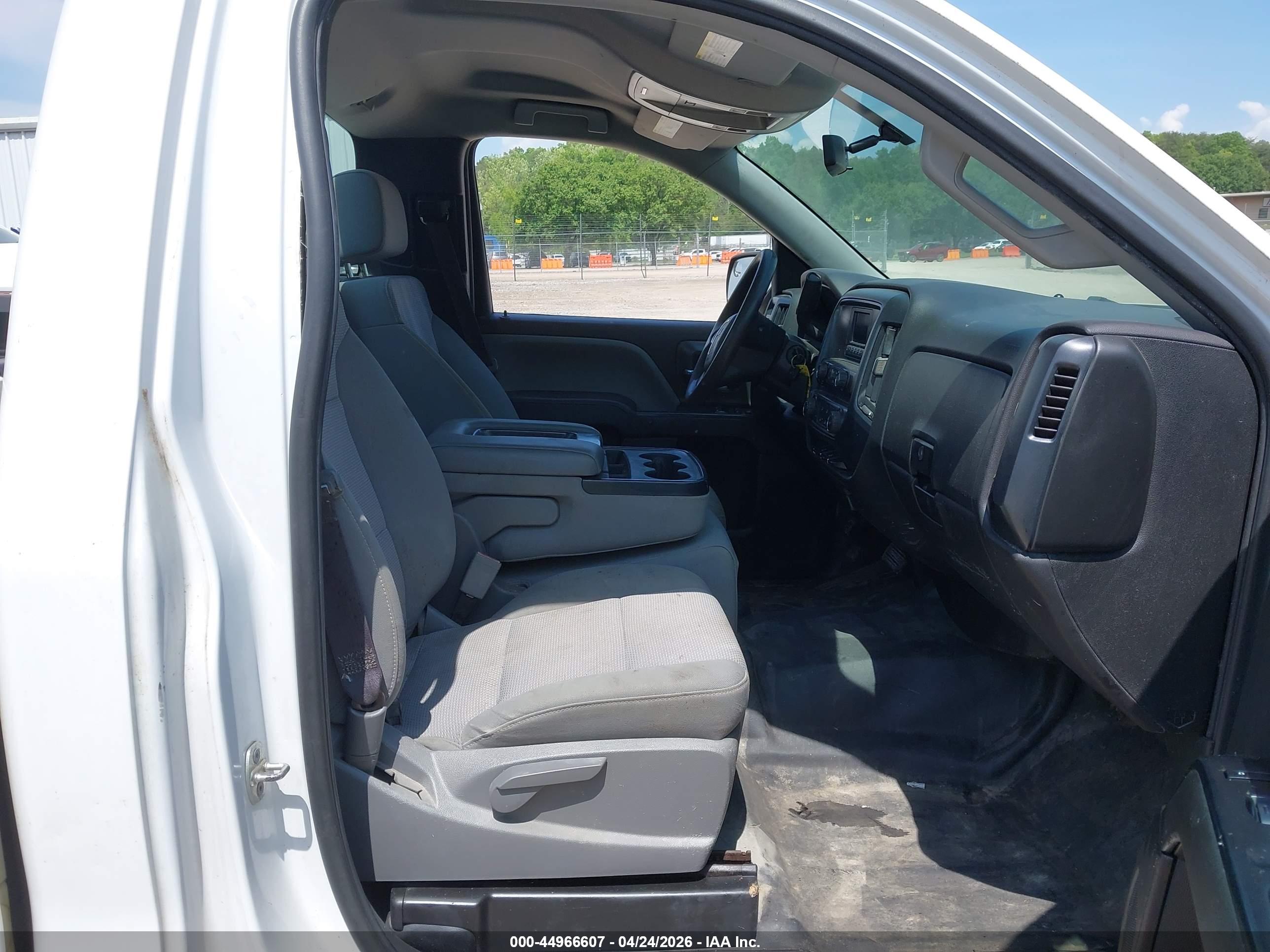 GMC SIERRA image 5