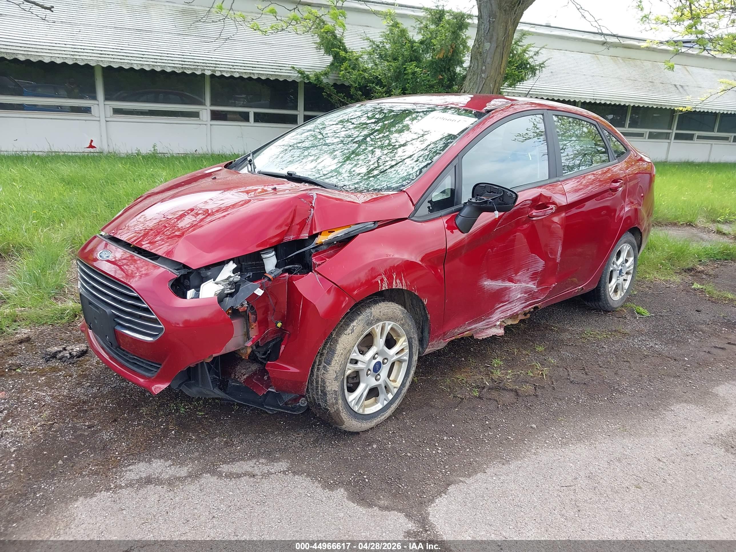 FORD FIESTA image 2