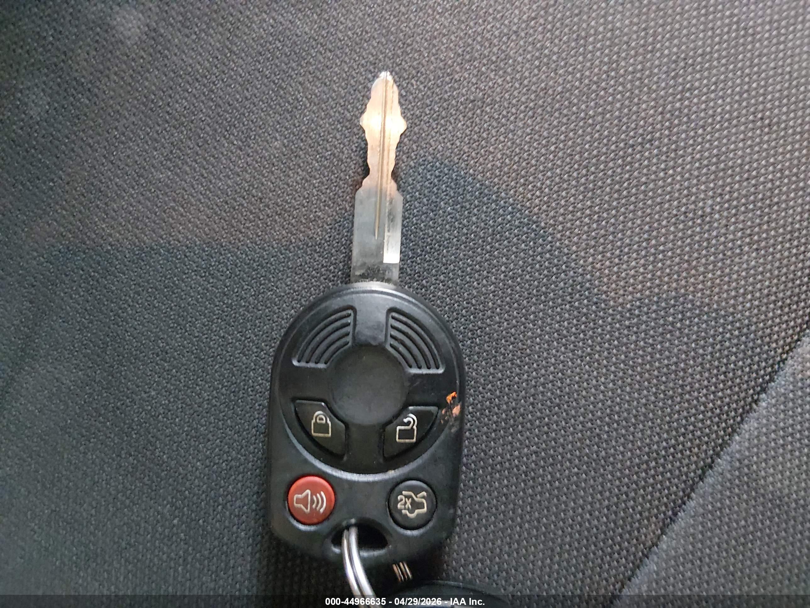 FORD ESCAPE image 11