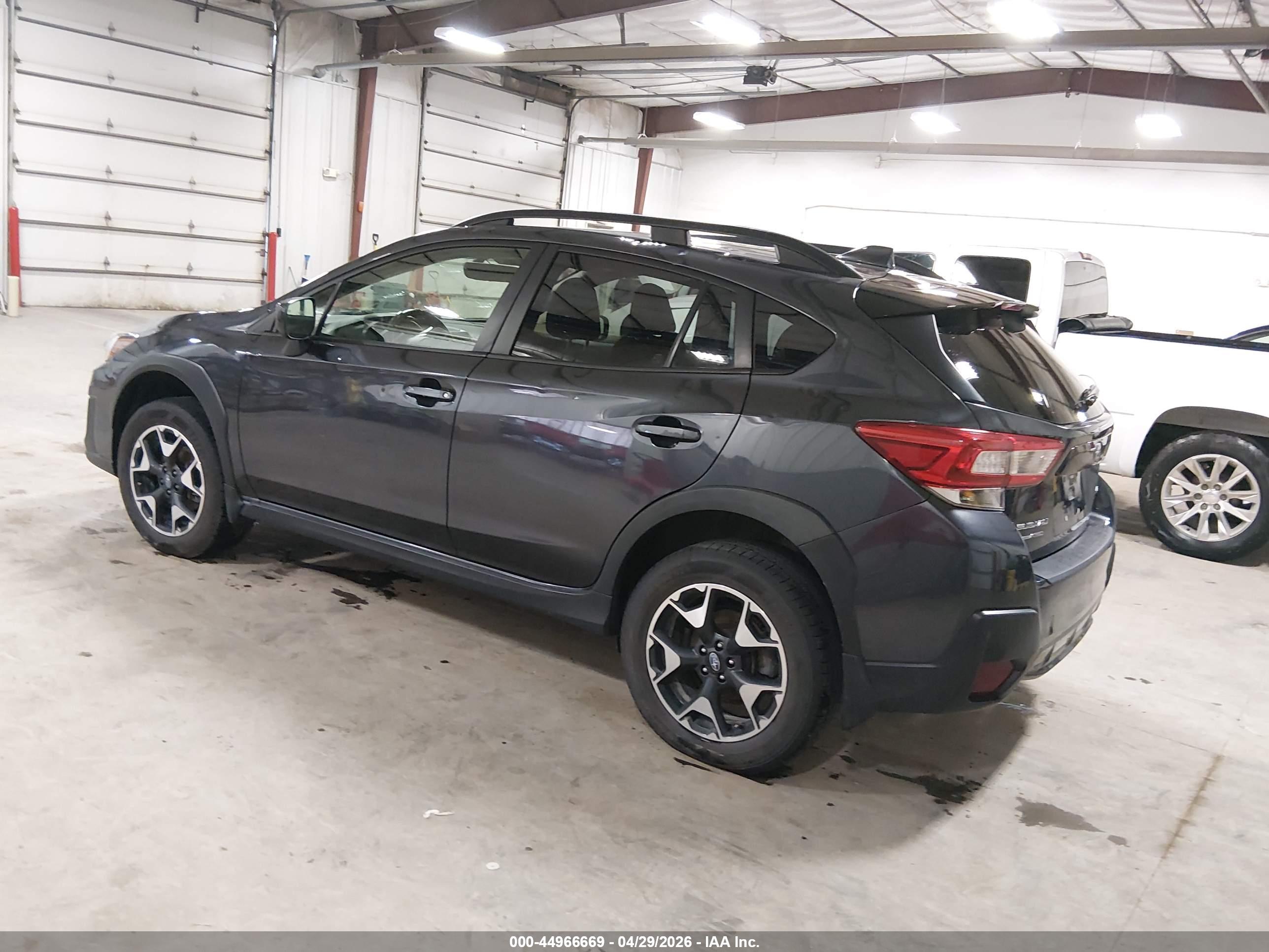 SUBARU CROSSTREK image 3