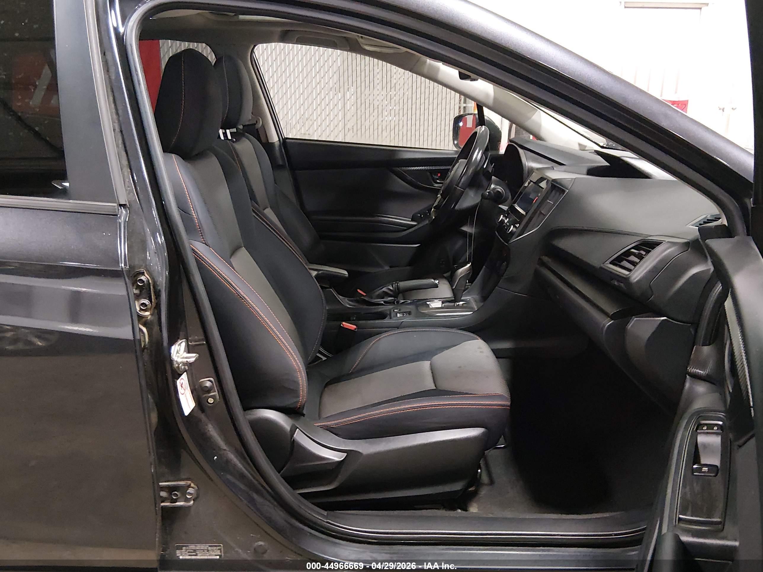 SUBARU CROSSTREK image 5