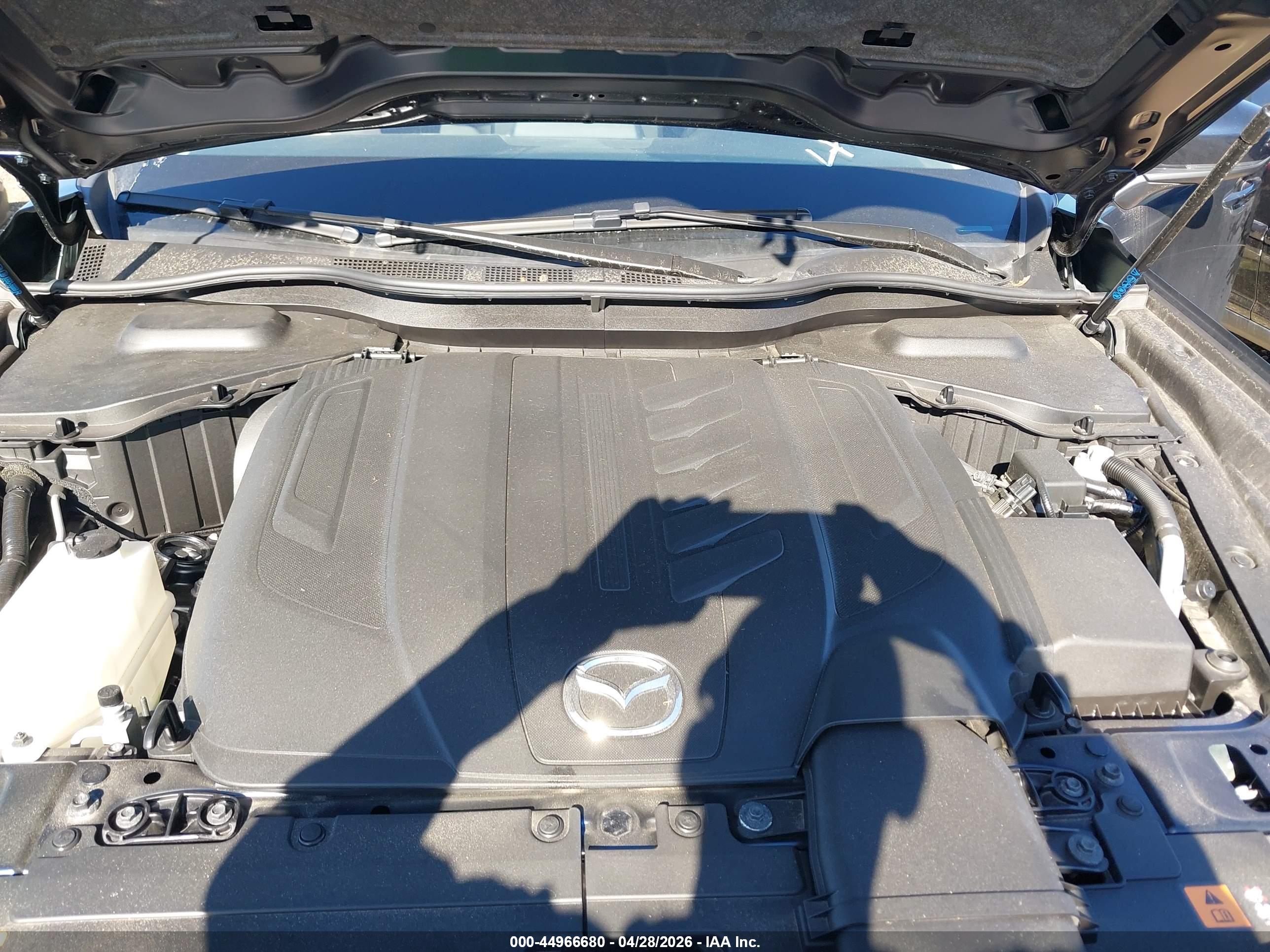 MAZDA CX-90 image 10