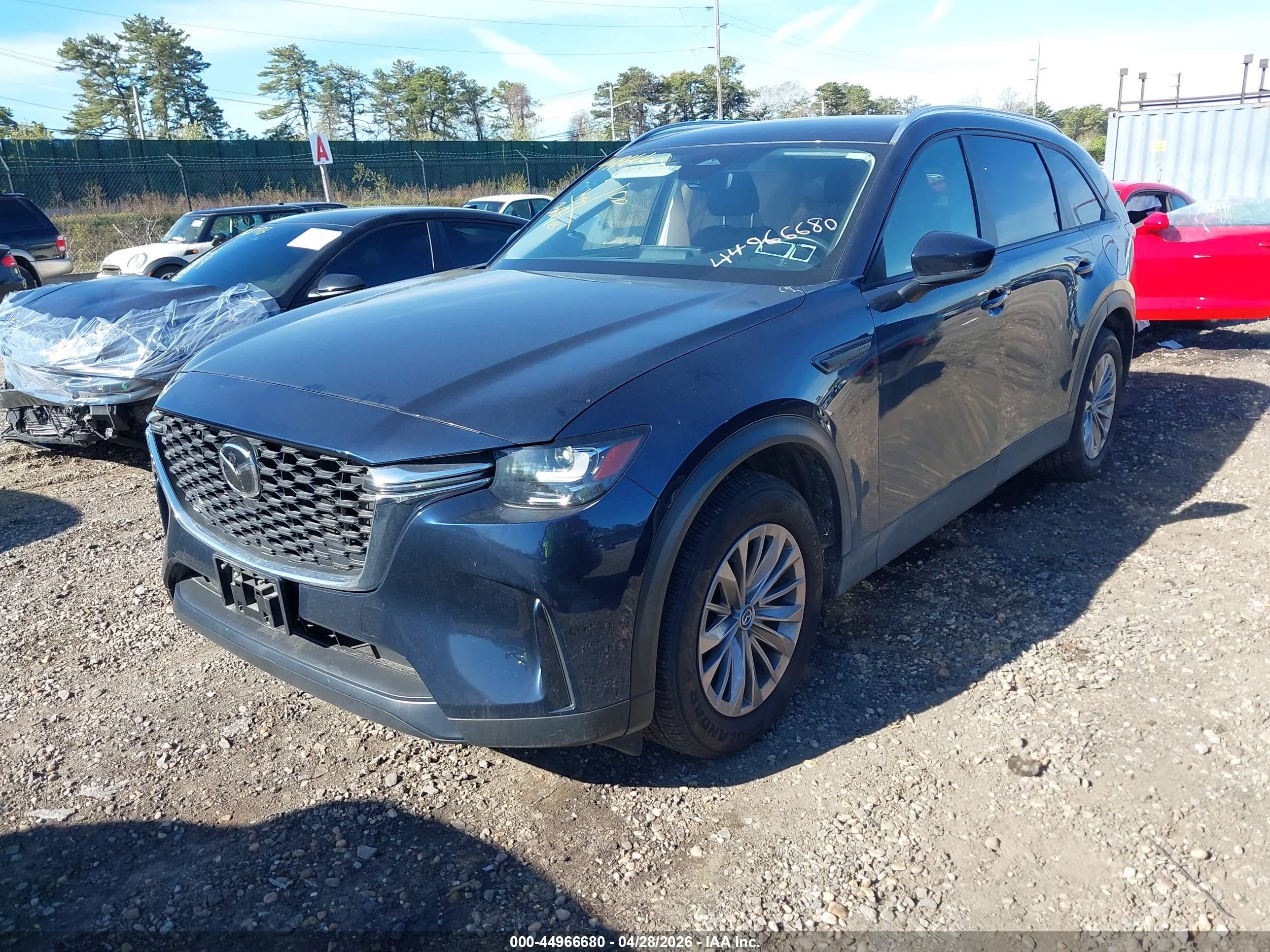 MAZDA CX-90 image 2