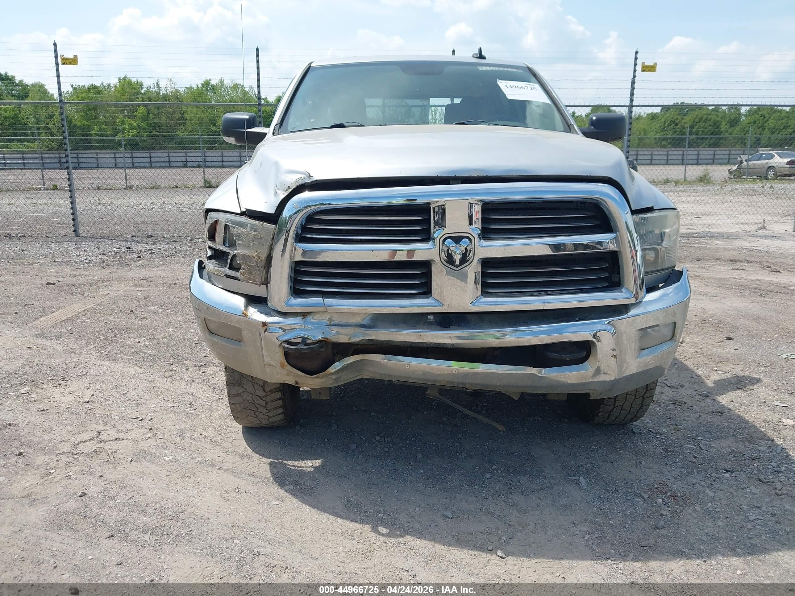 RAM 2500 image 6