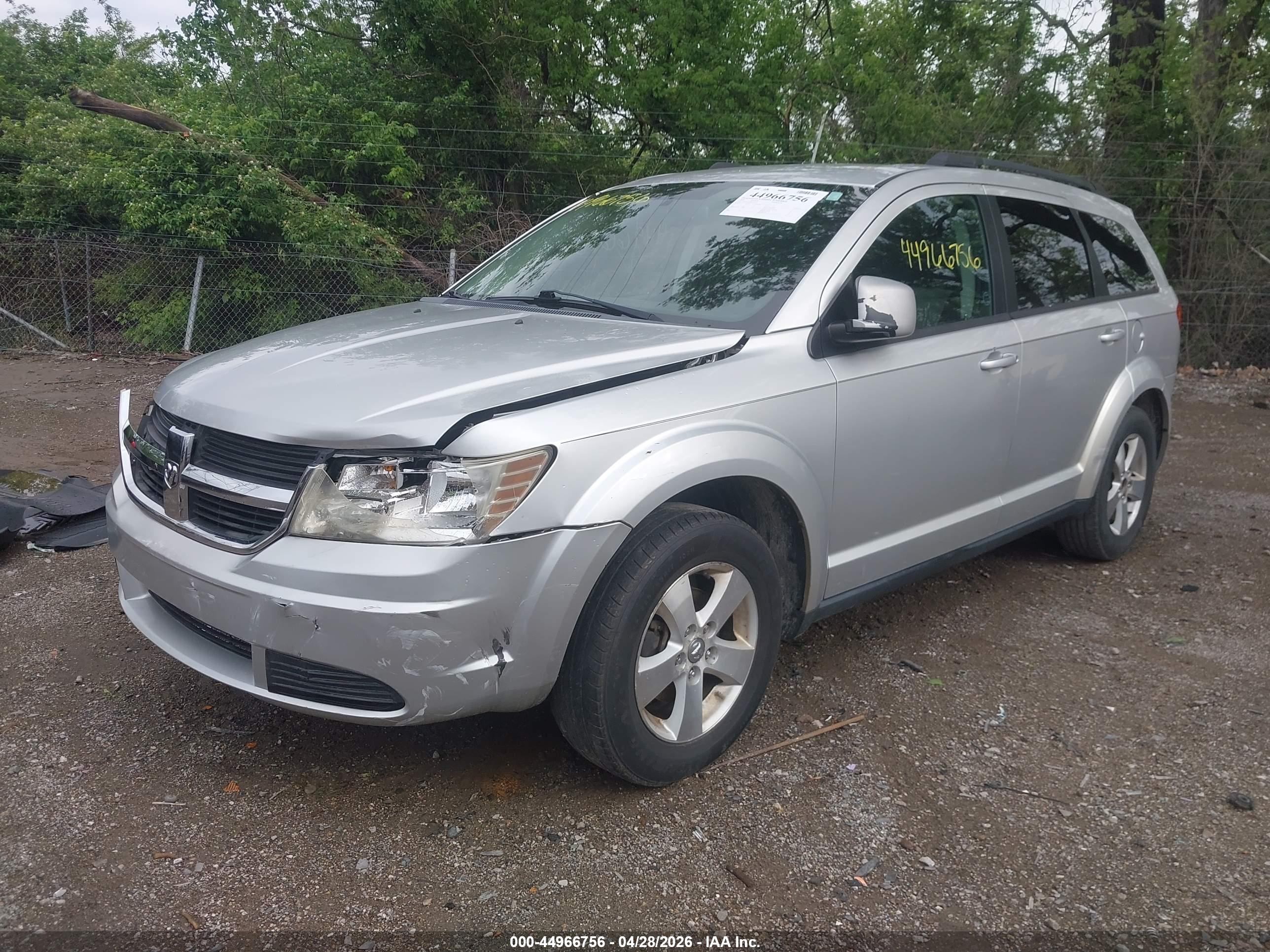DODGE JOURNEY image 2