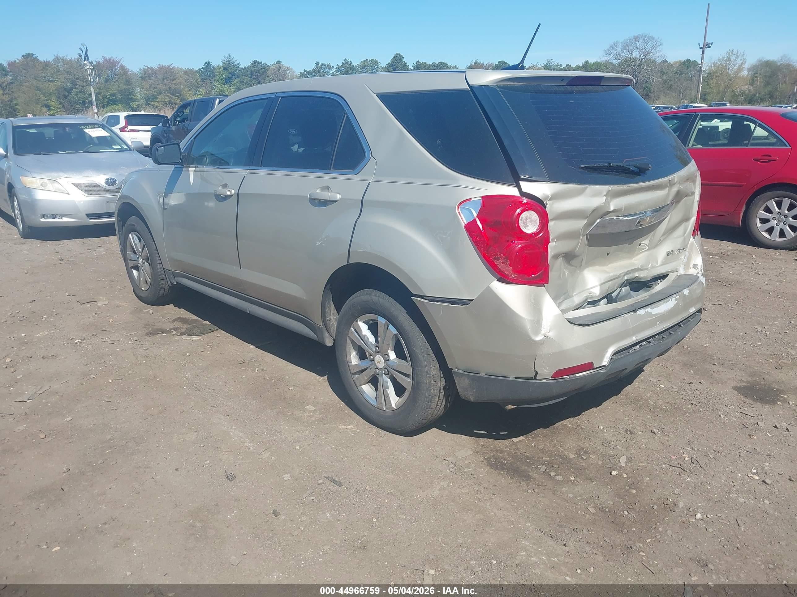 CHEVROLET EQUINOX image 3