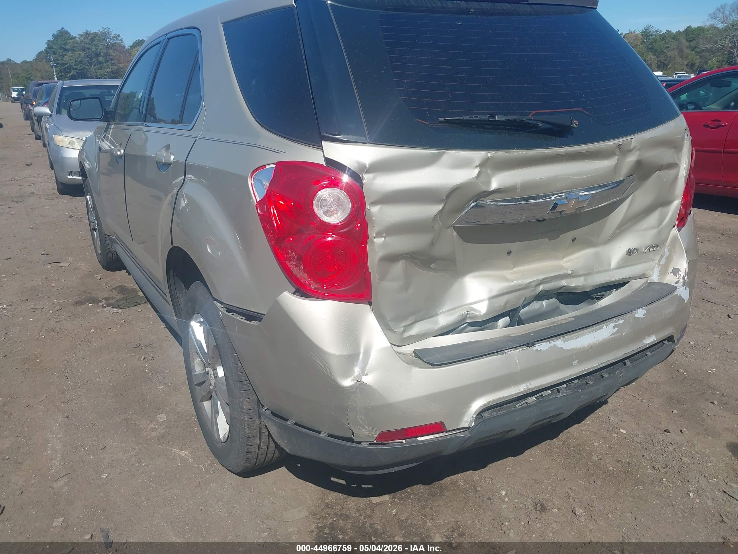 CHEVROLET EQUINOX image 6