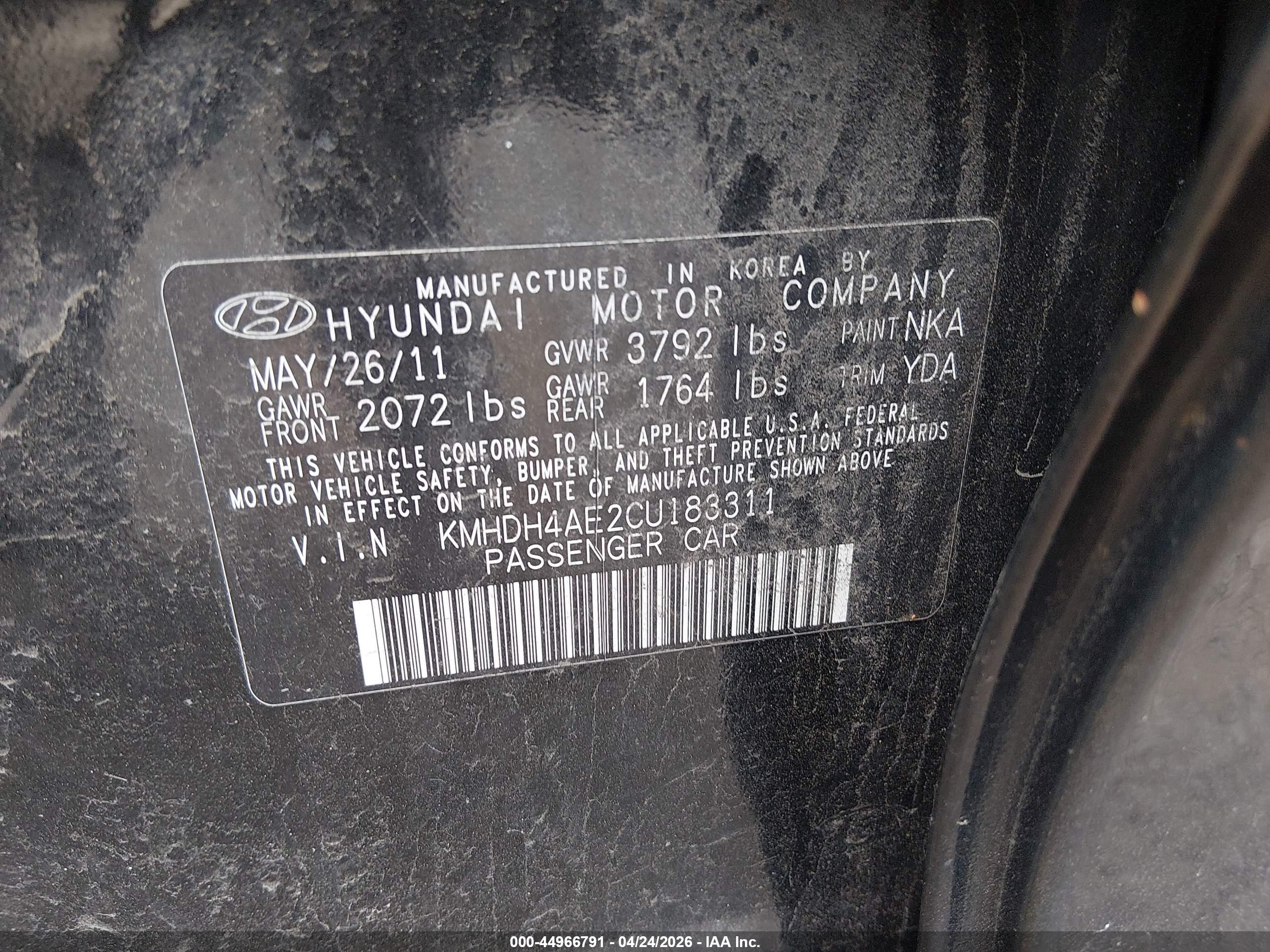 HYUNDAI ELANTRA image 9