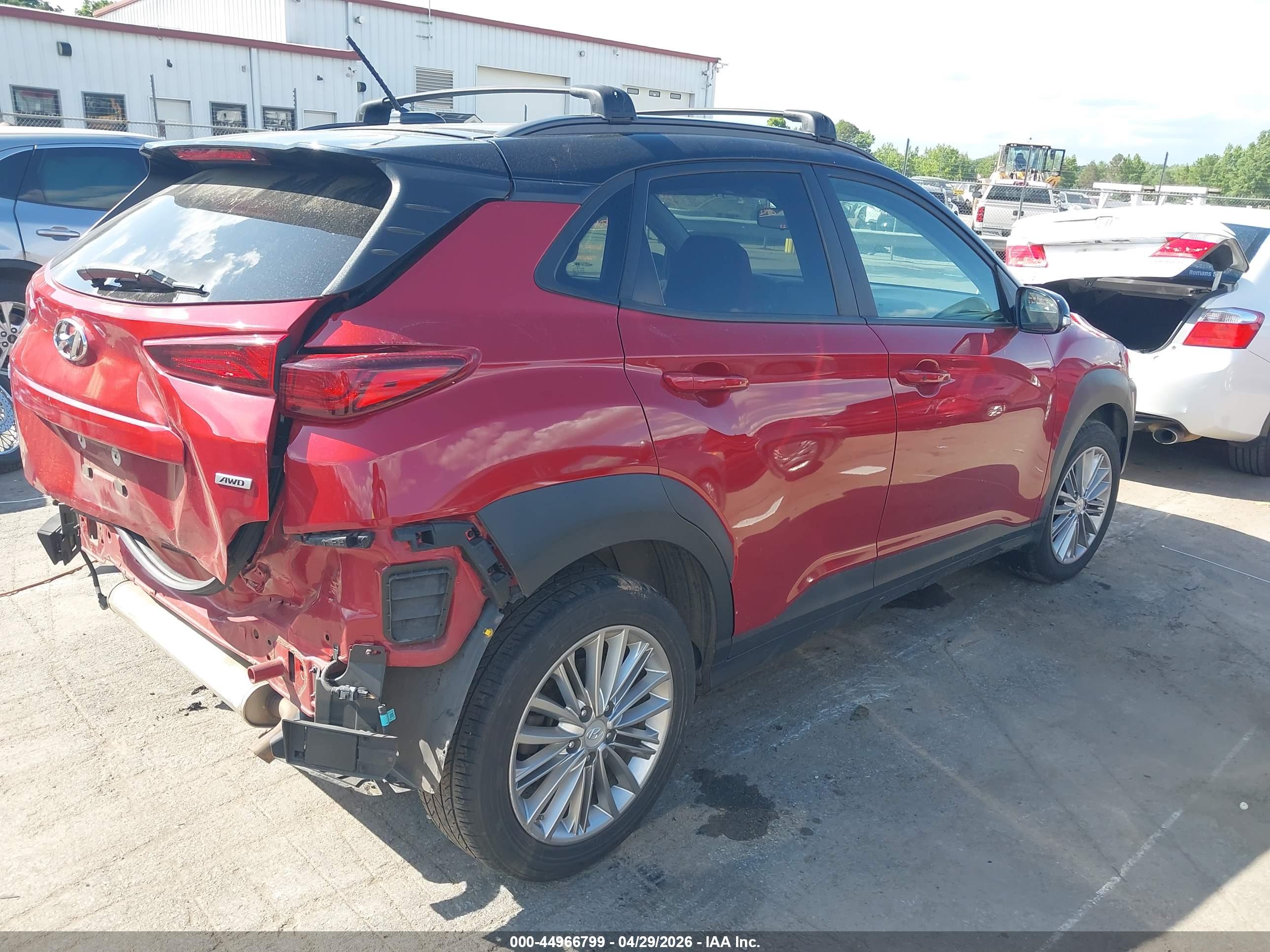 HYUNDAI KONA image 4
