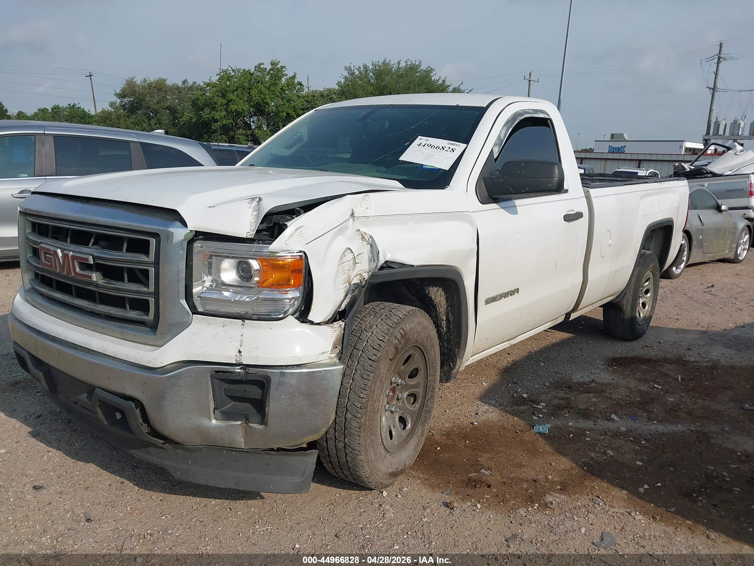 GMC SIERRA image 2