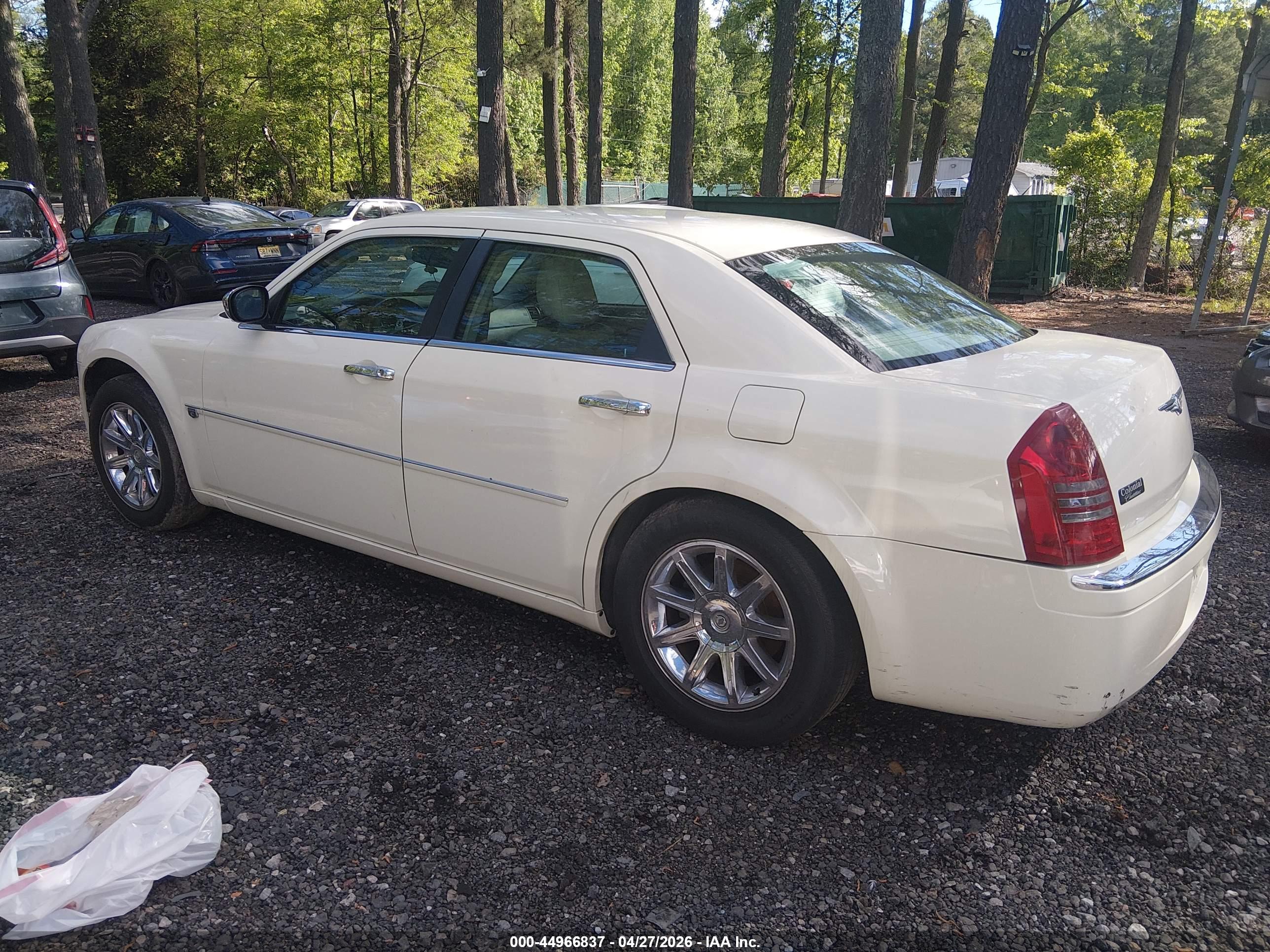 CHRYSLER 300C image 3