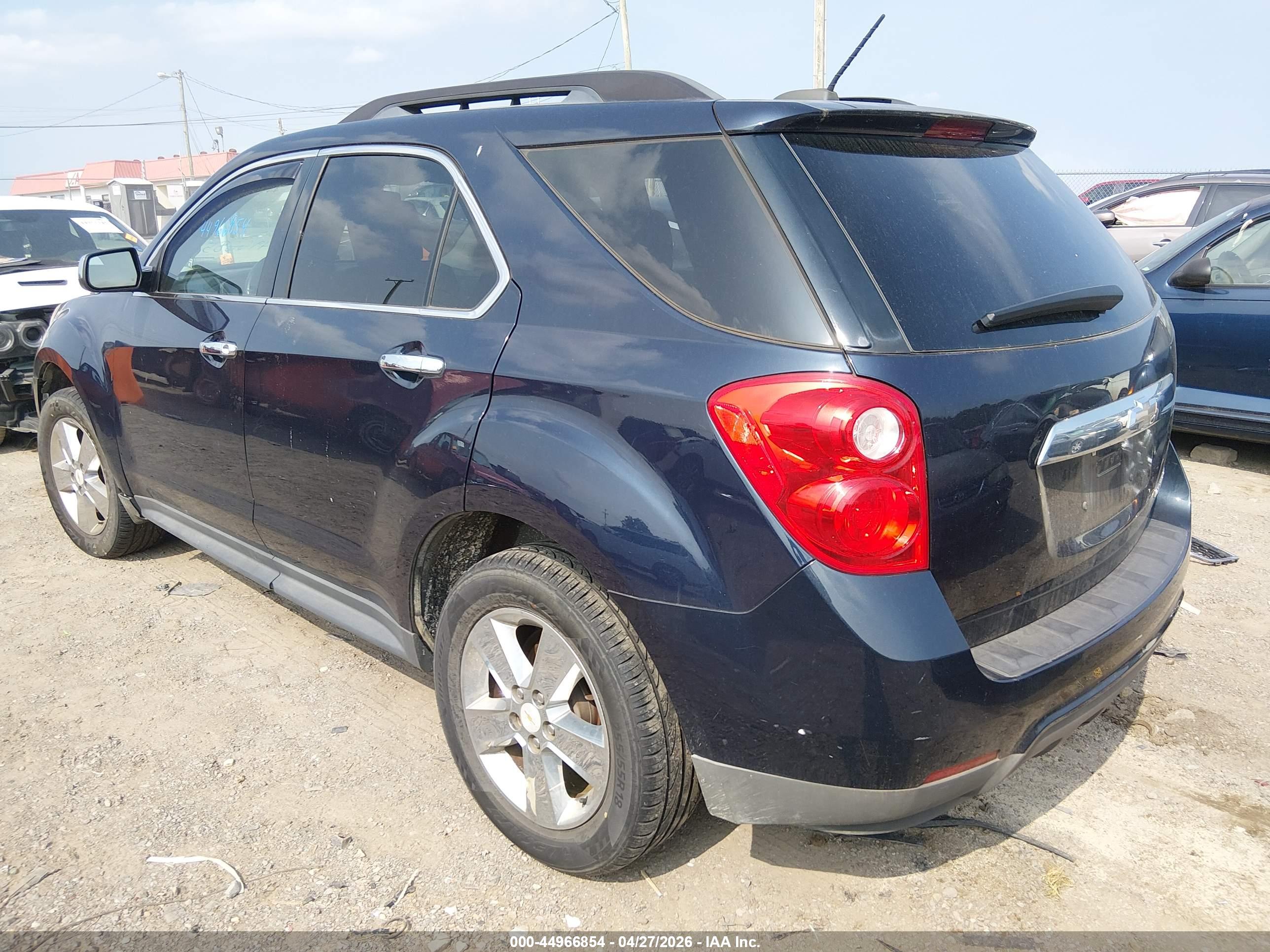 CHEVROLET EQUINOX image 3