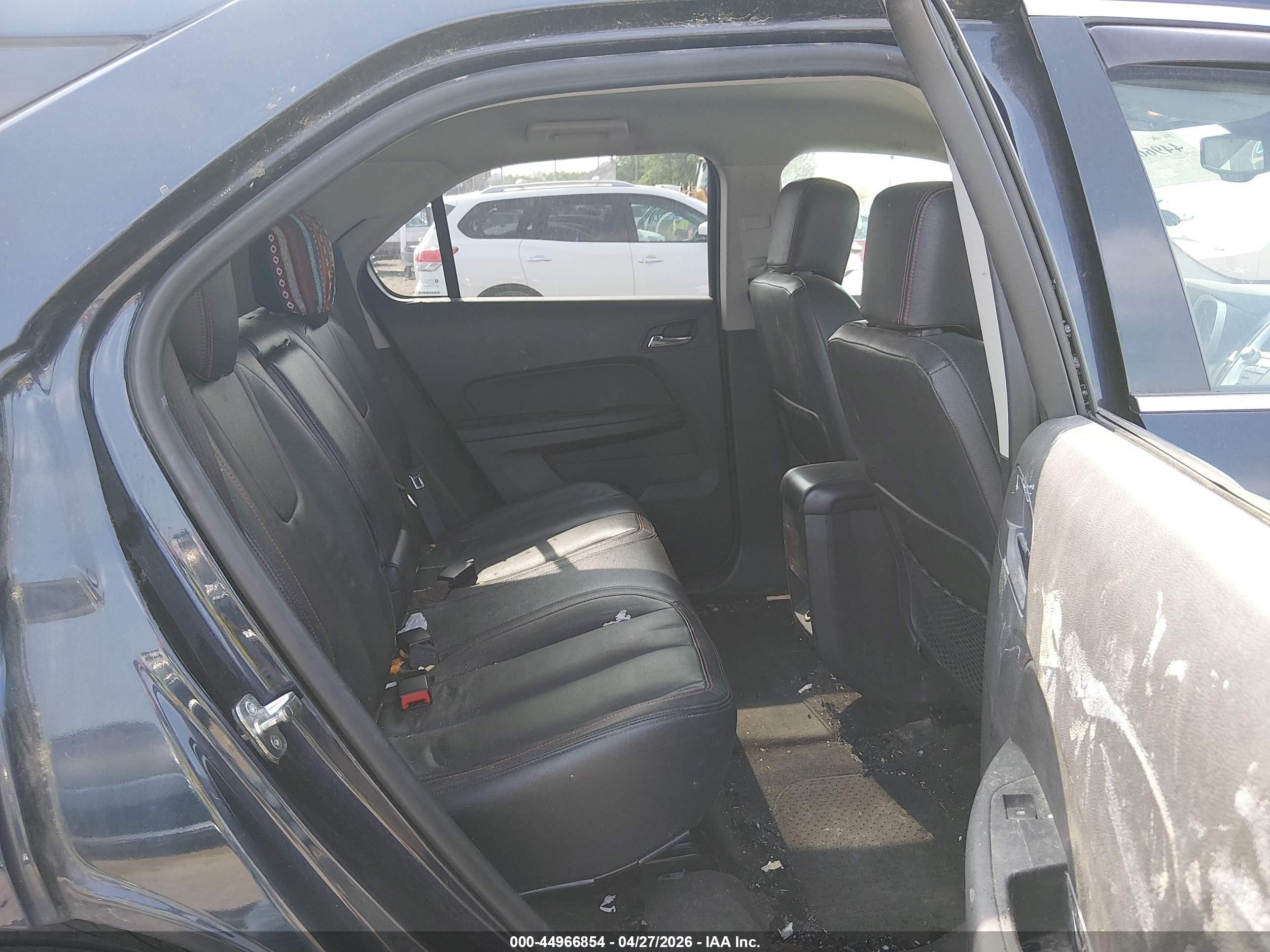 CHEVROLET EQUINOX image 8
