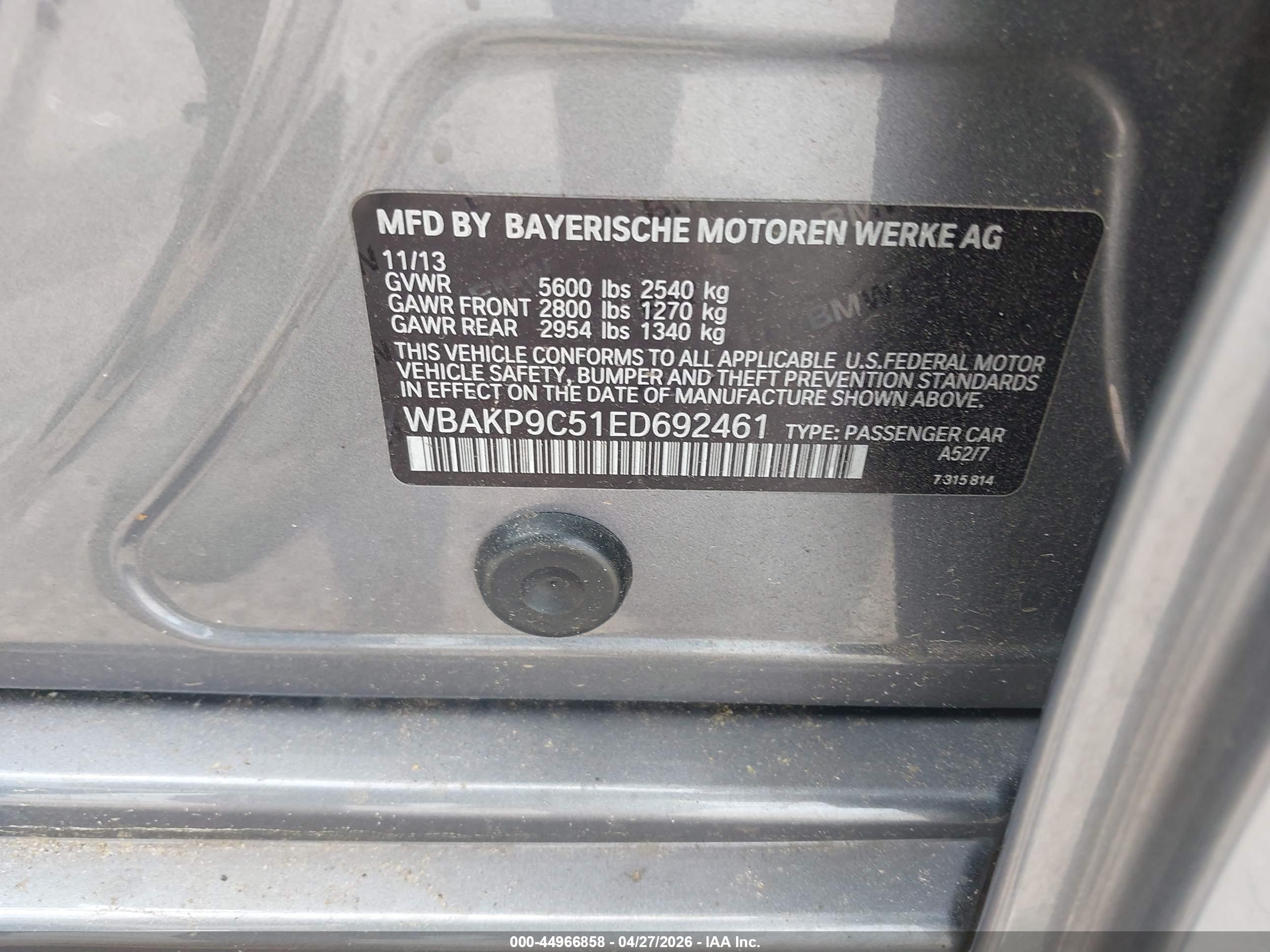 BMW 550I image 9