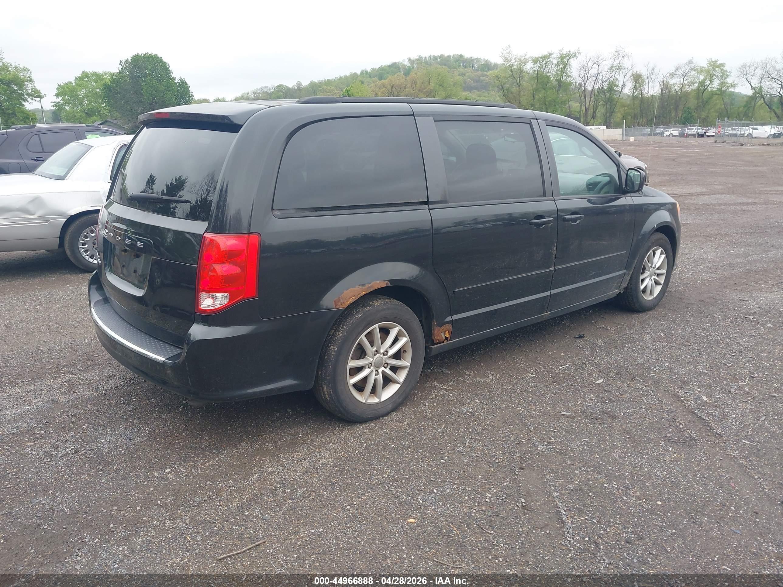 DODGE GRAND image 4