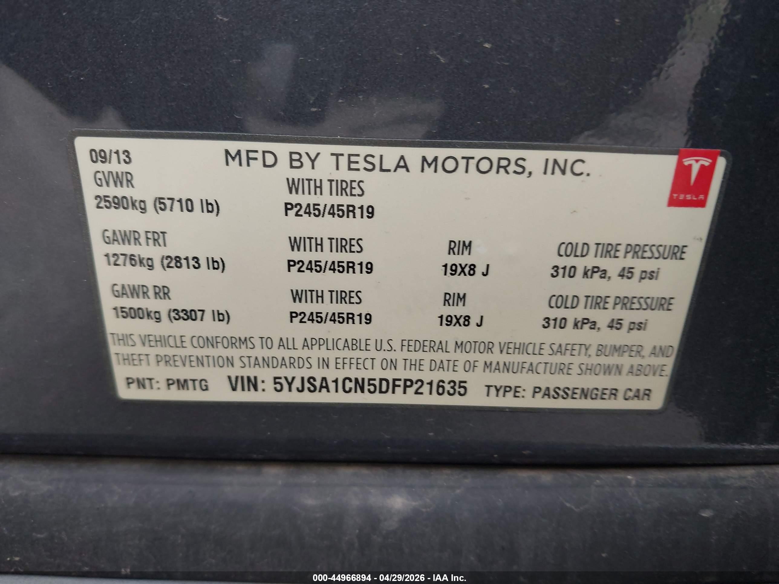TESLA MODEL image 9
