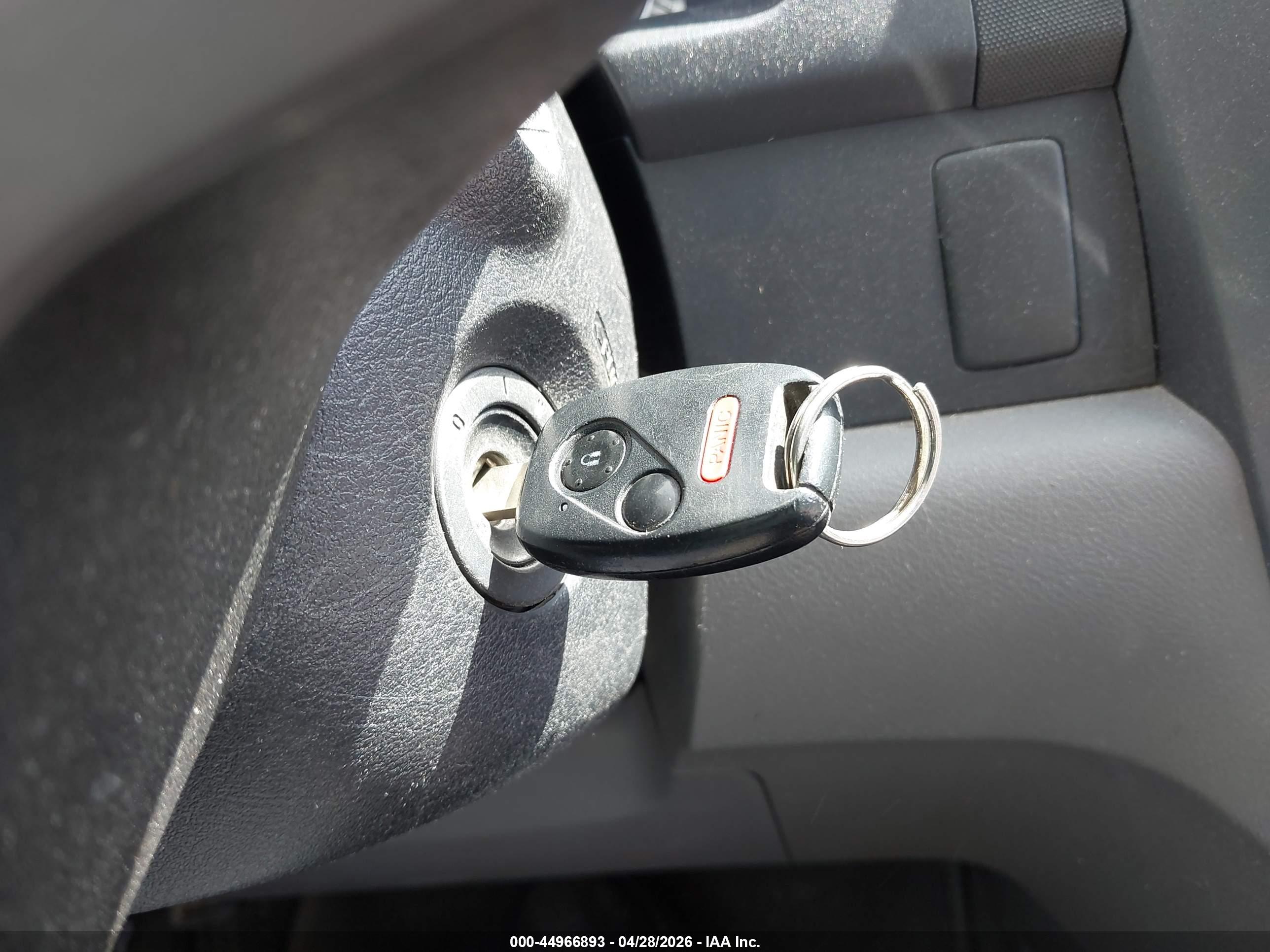 HONDA CR-V image 11