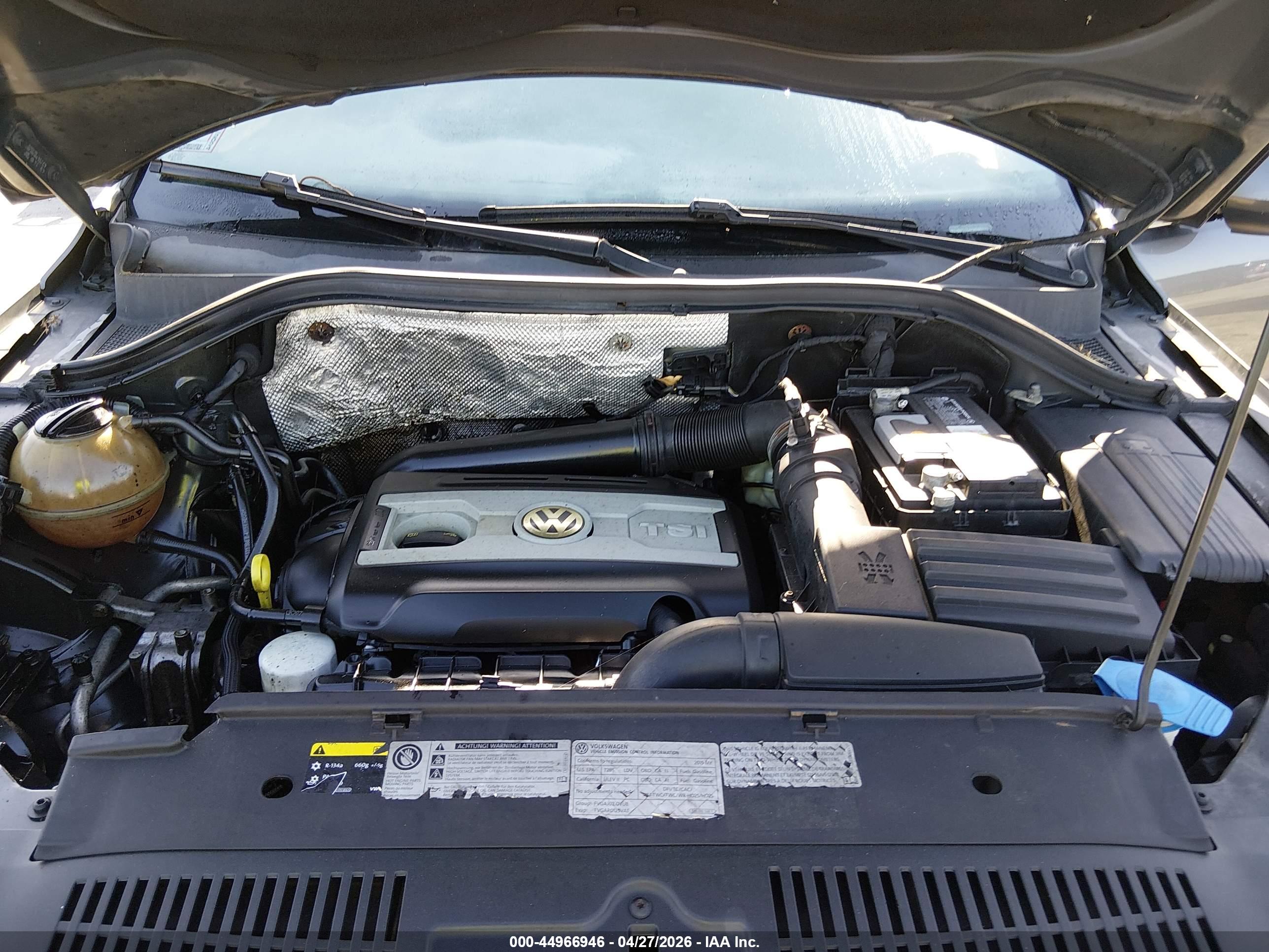 VOLKSWAGEN TIGUAN image 10