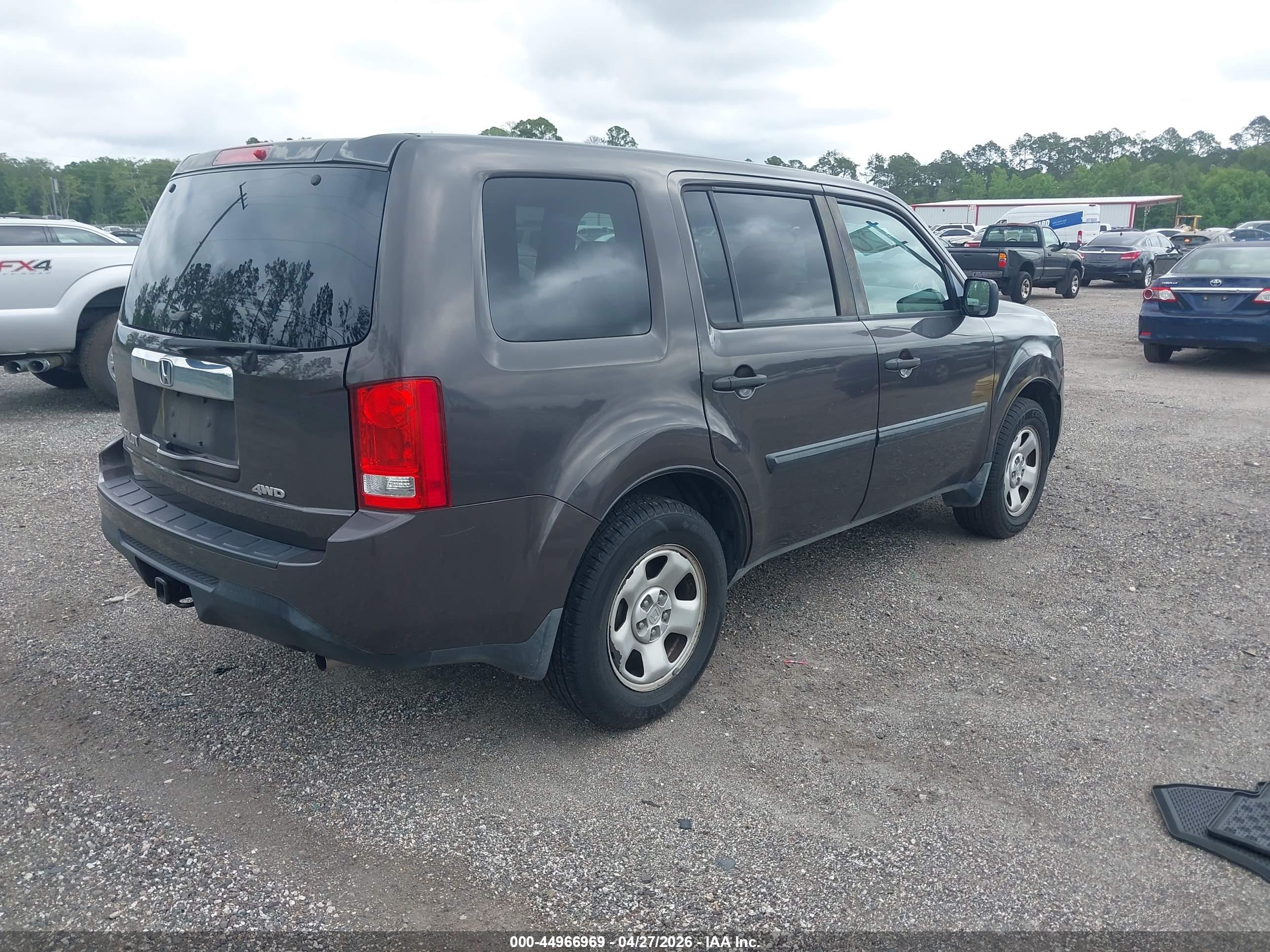 HONDA PILOT image 4
