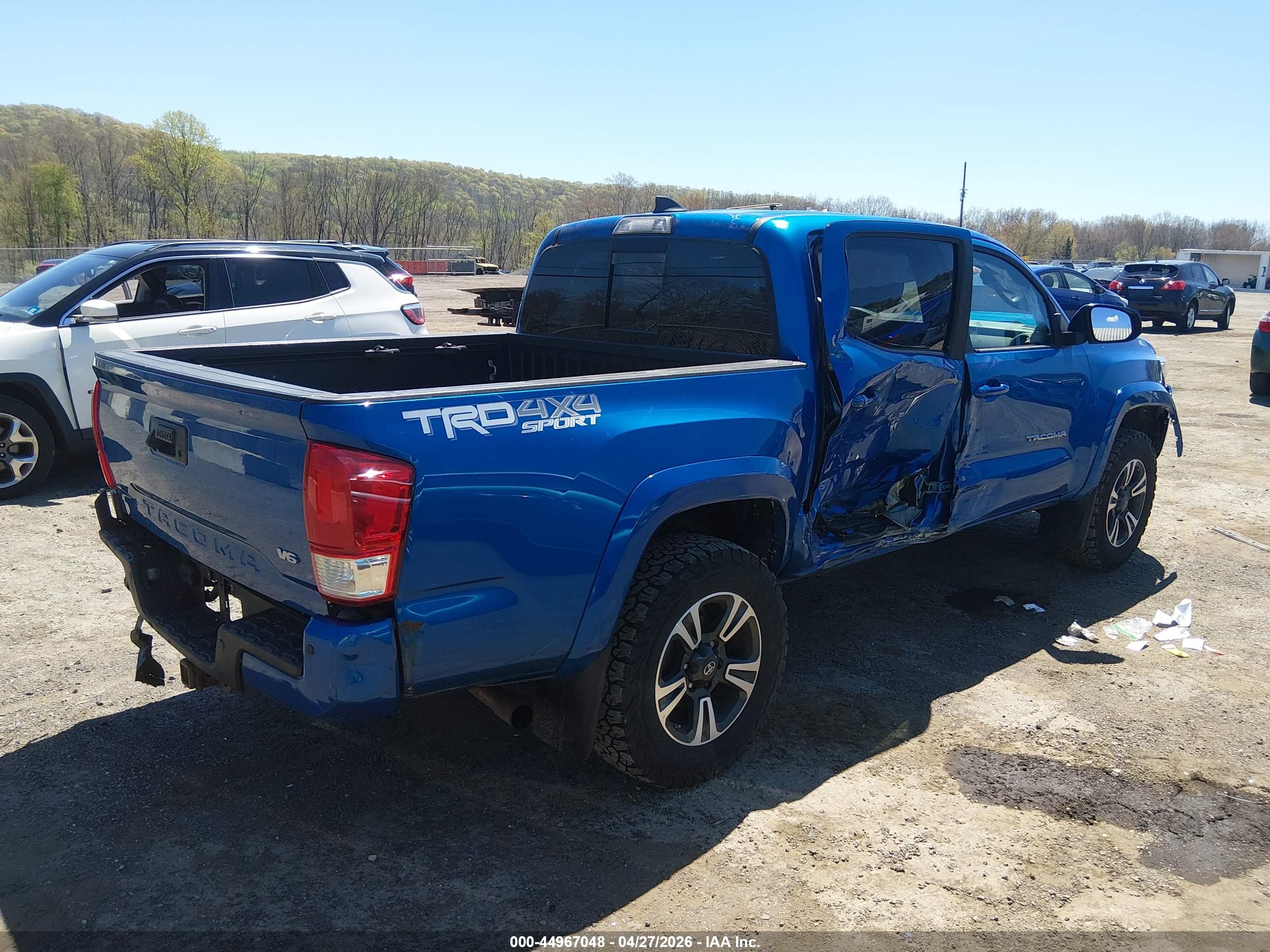 TOYOTA TACOMA image 4