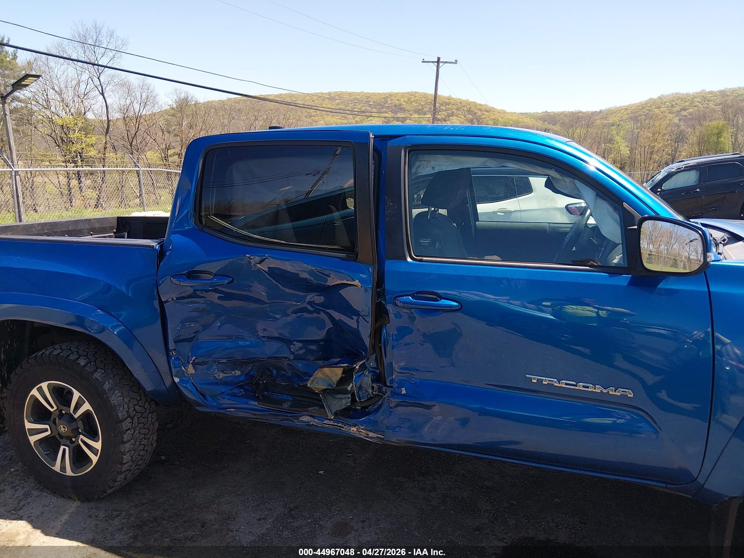 TOYOTA TACOMA image 6