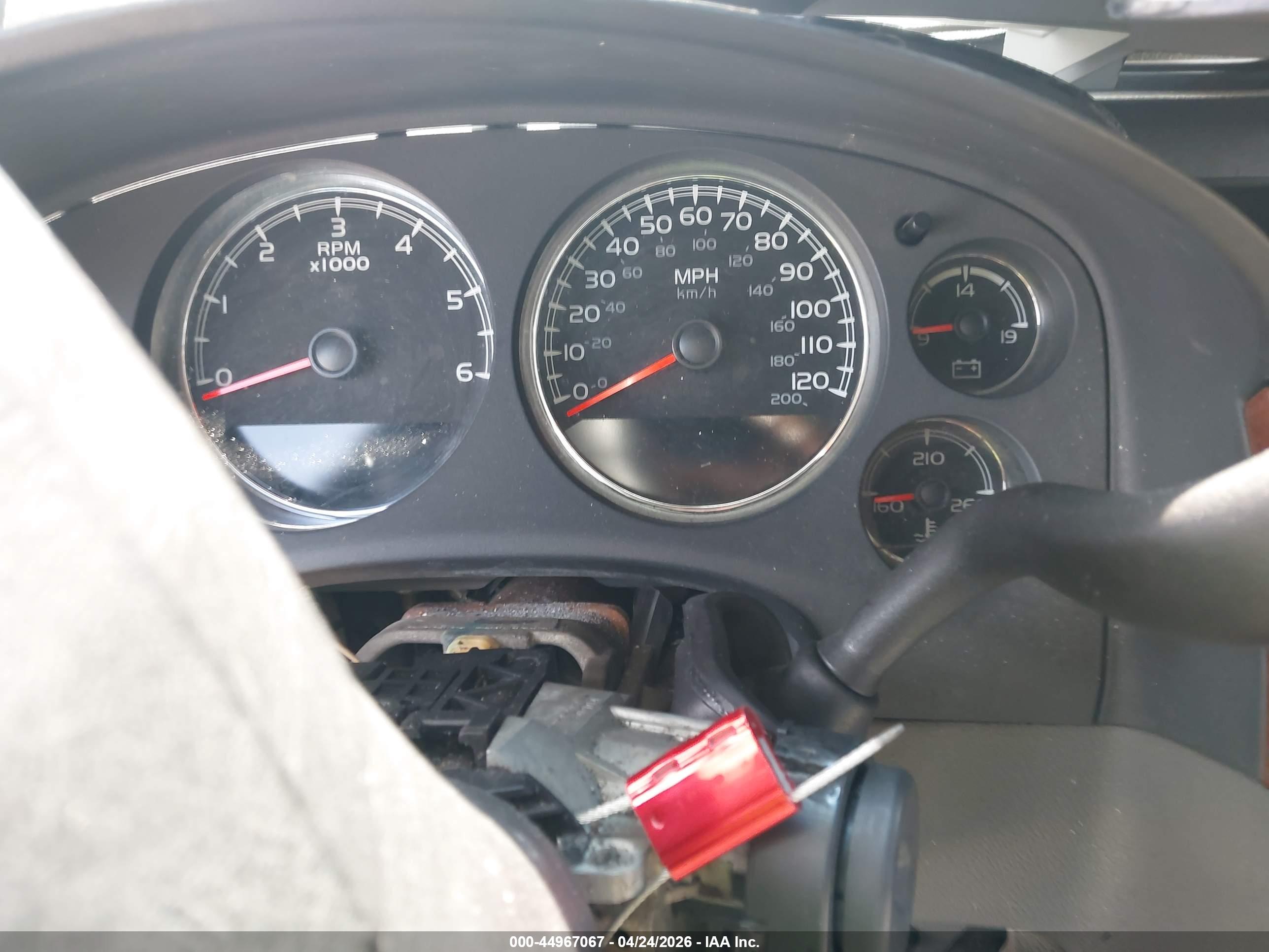 CHEVROLET TAHOE image 7