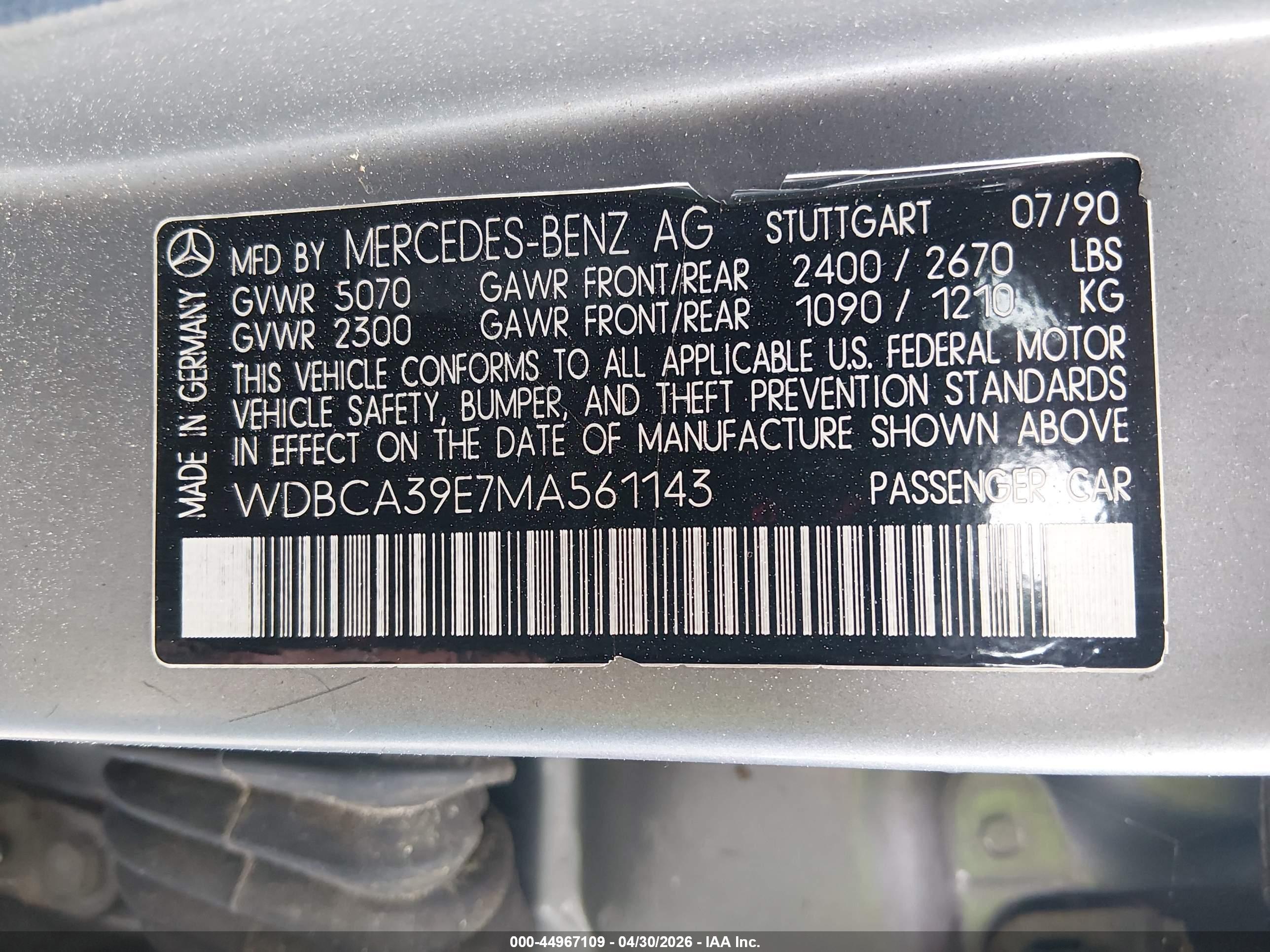 MERCEDES-BENZ 560 image 9