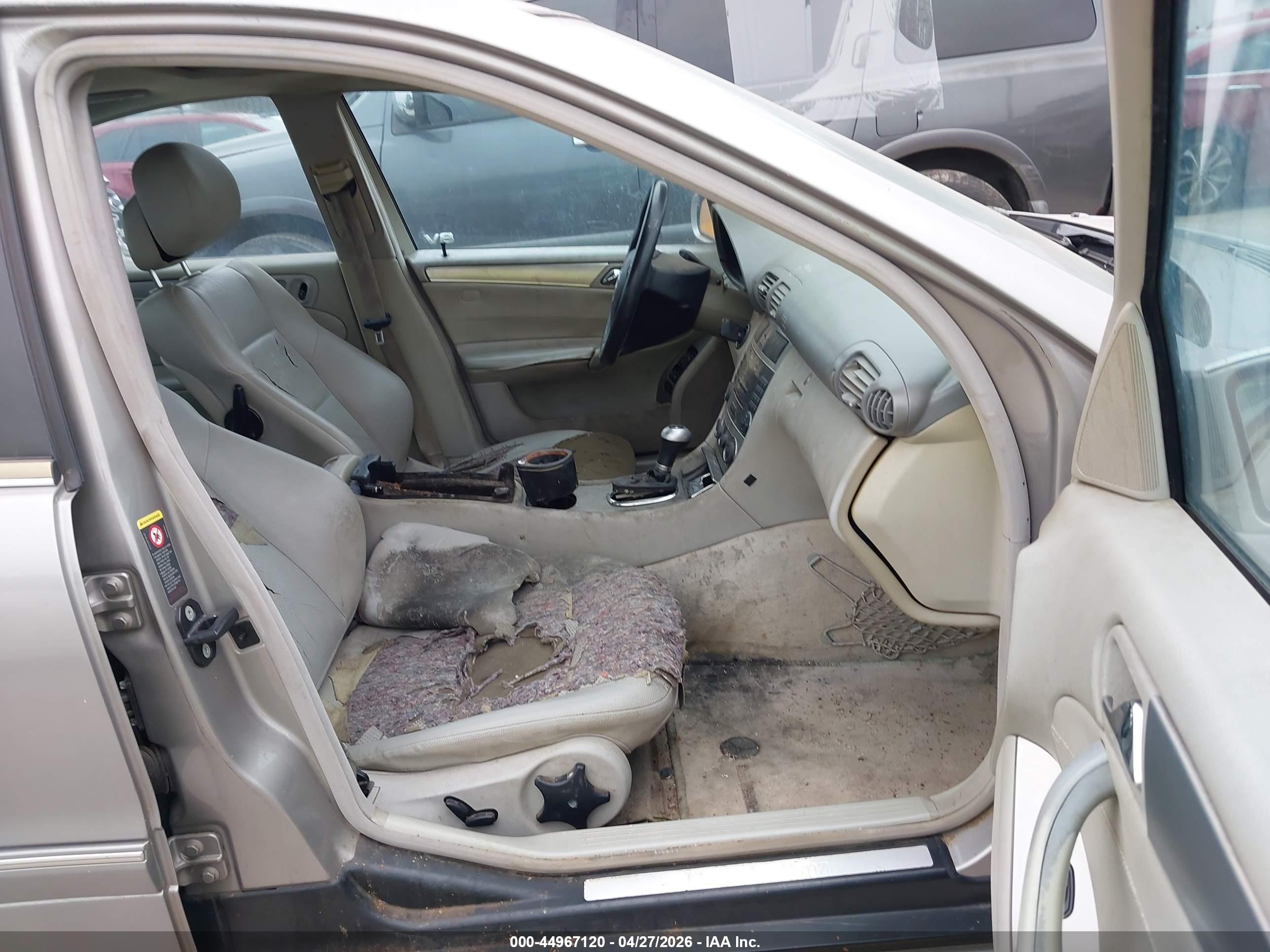 MERCEDES-BENZ C image 5