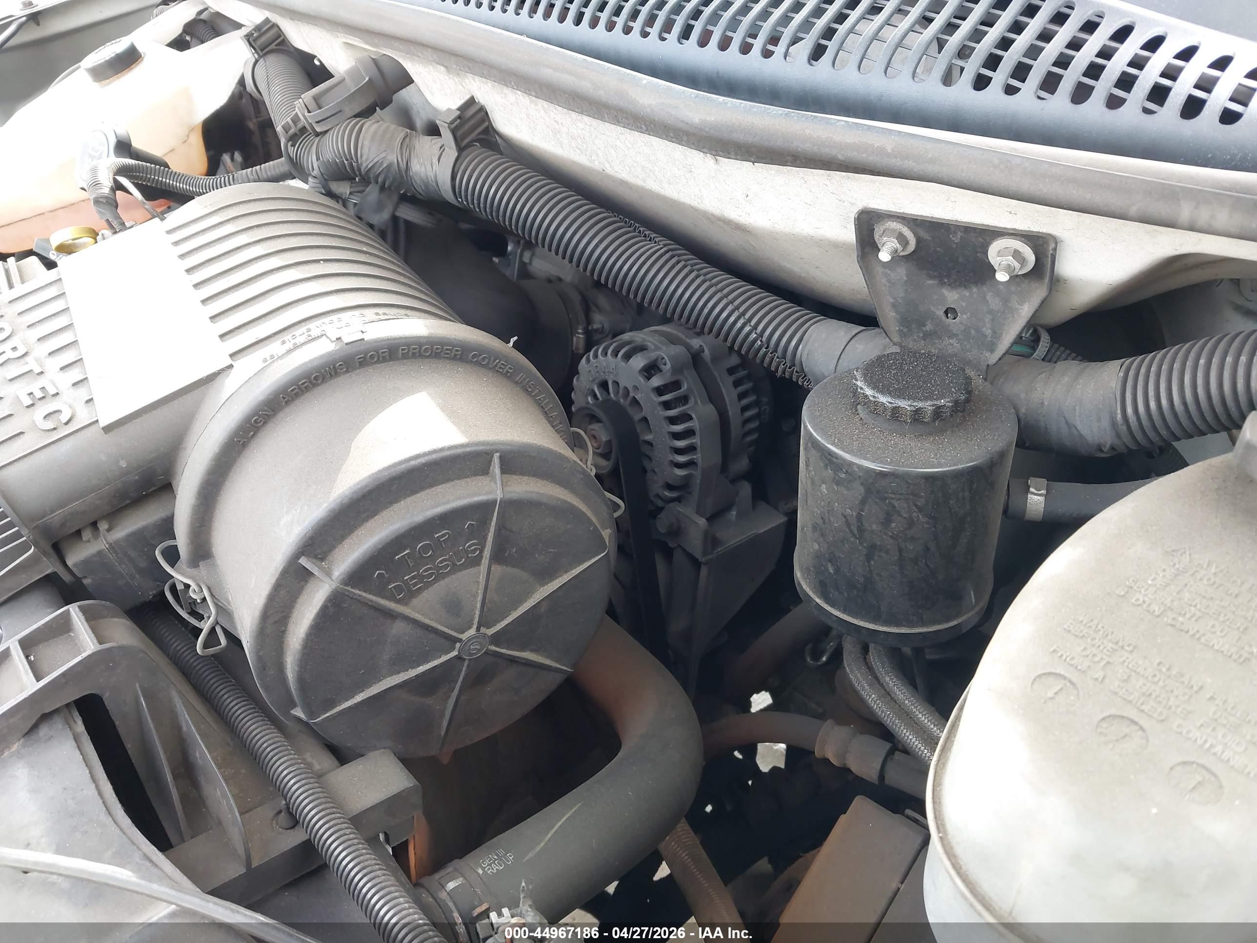 CHEVROLET EXPRESS image 10