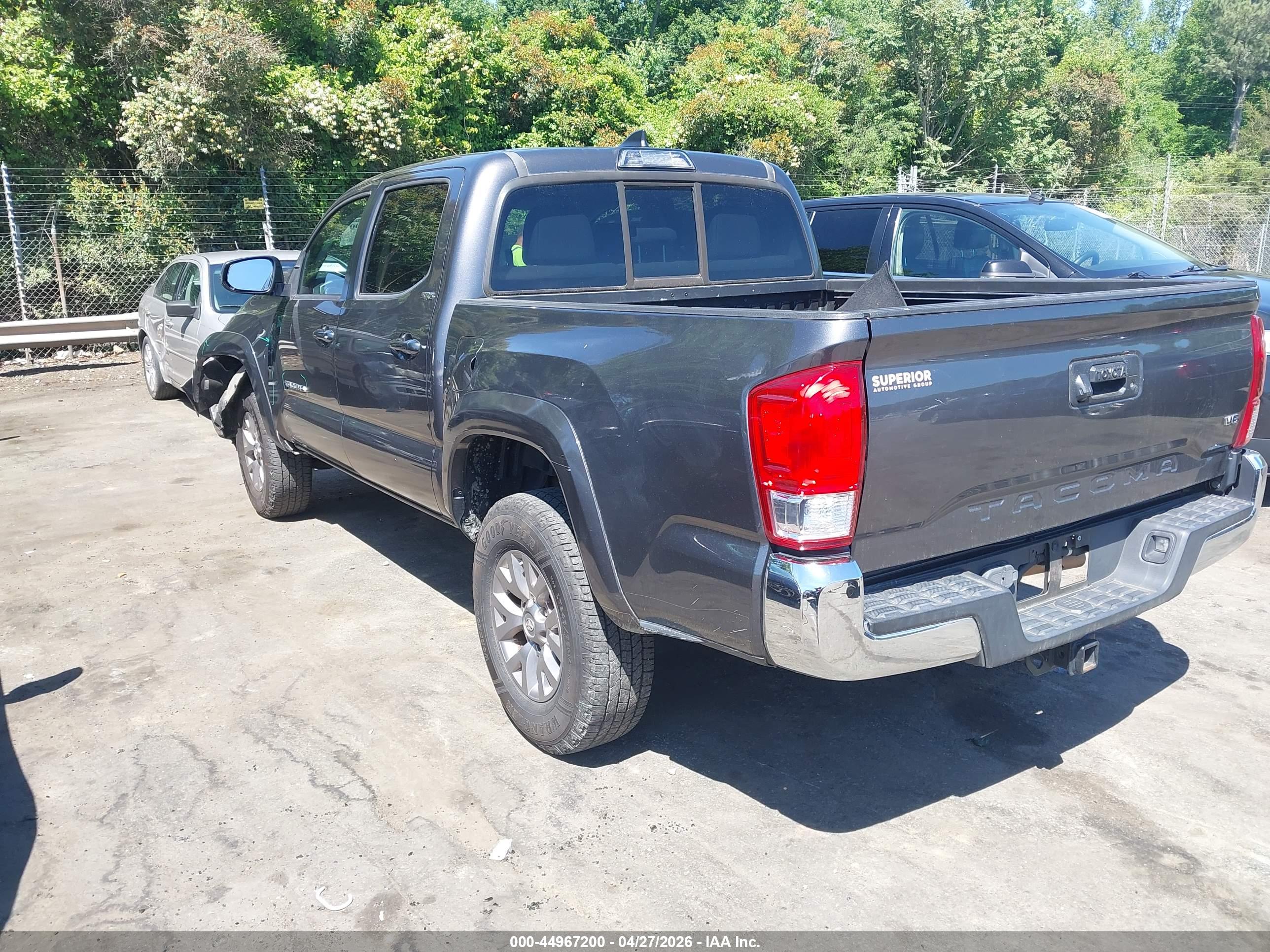 TOYOTA TACOMA image 3
