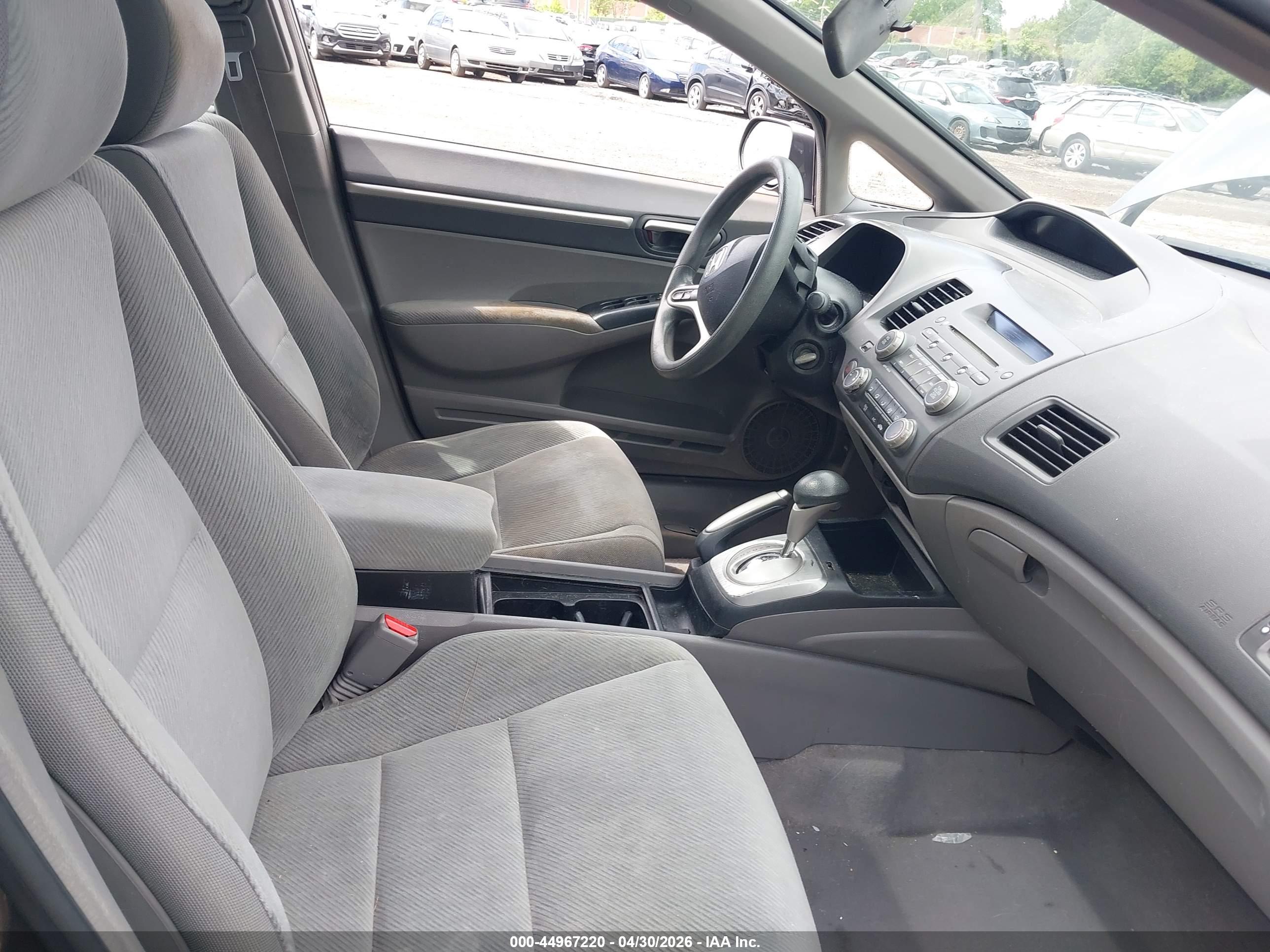 HONDA CIVIC image 5