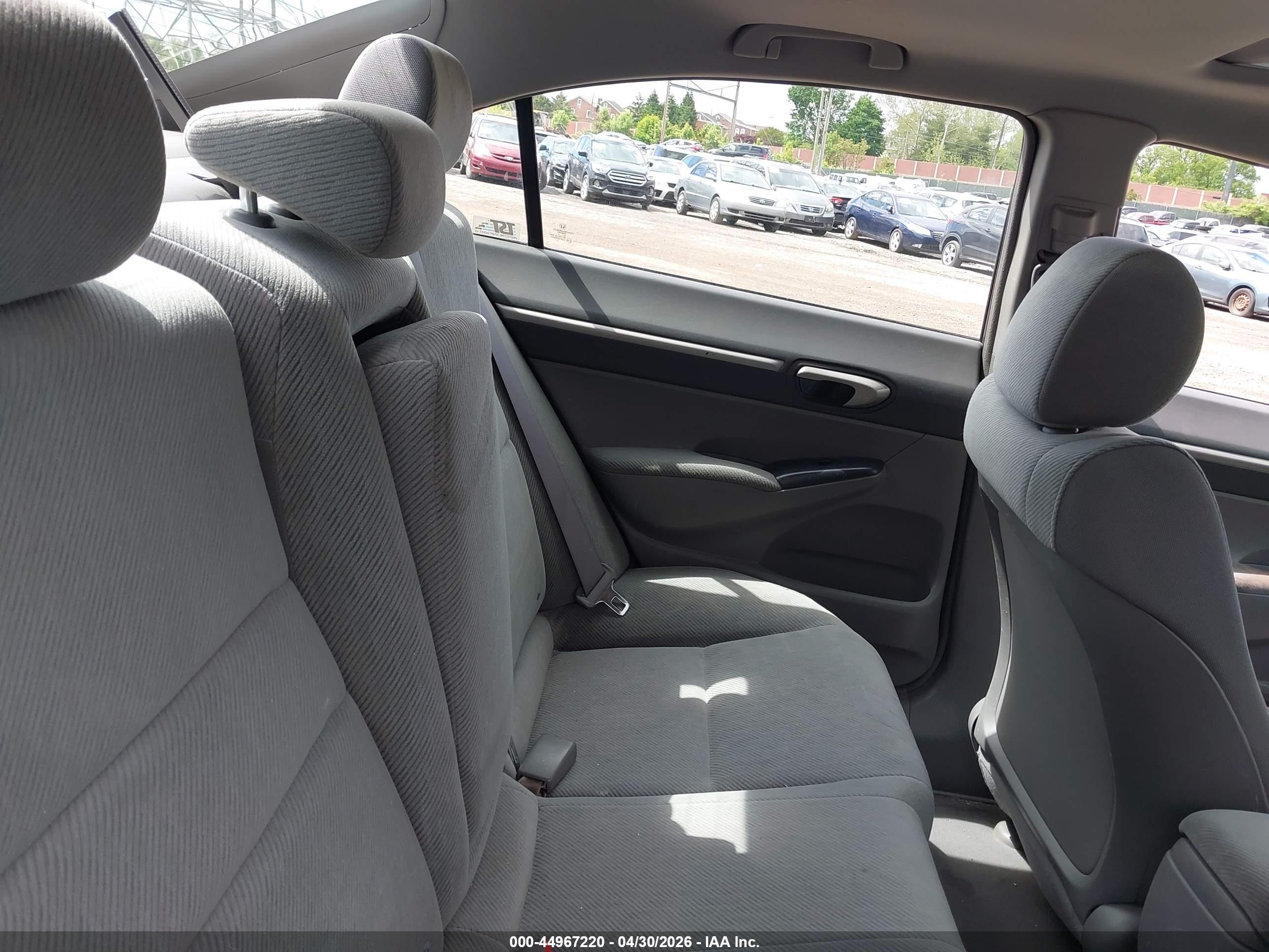 HONDA CIVIC image 8