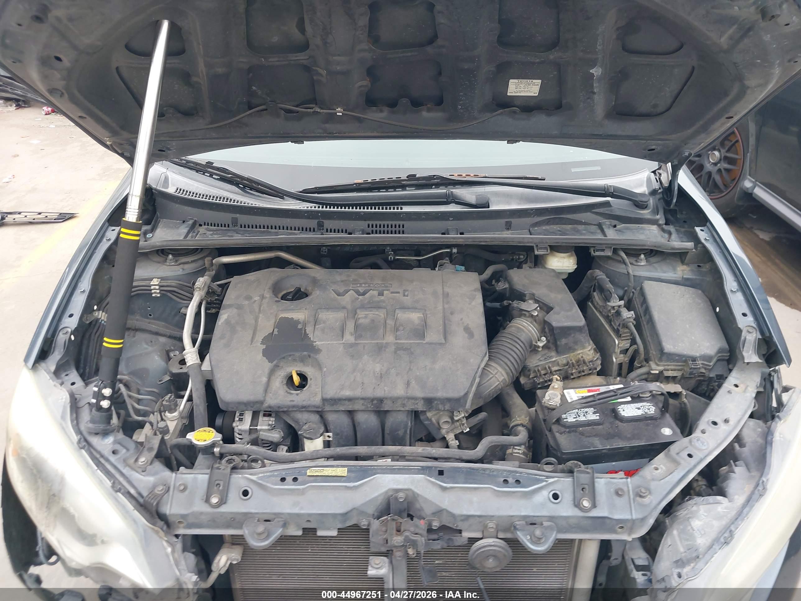 TOYOTA COROLLA image 10