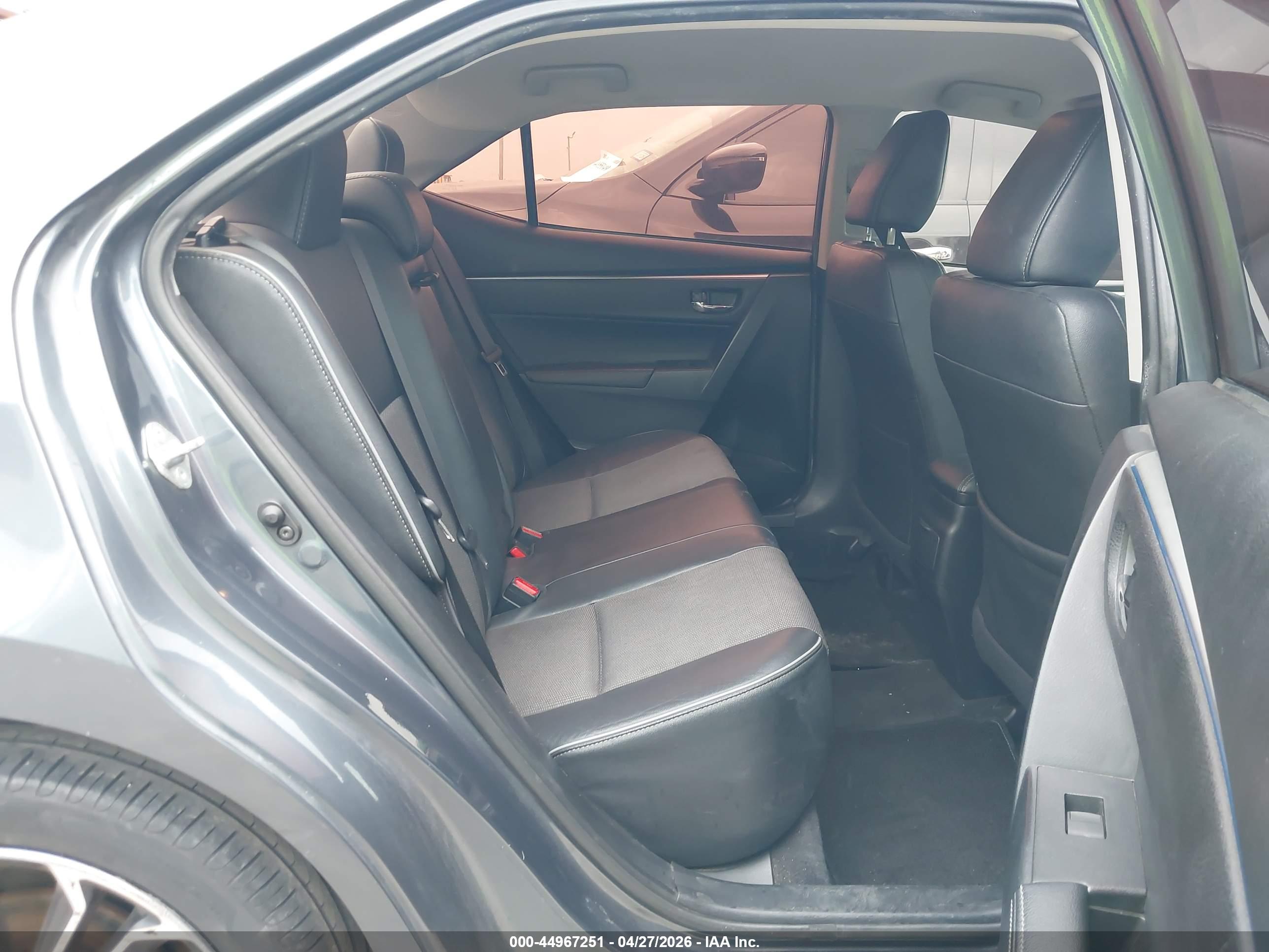 TOYOTA COROLLA image 8