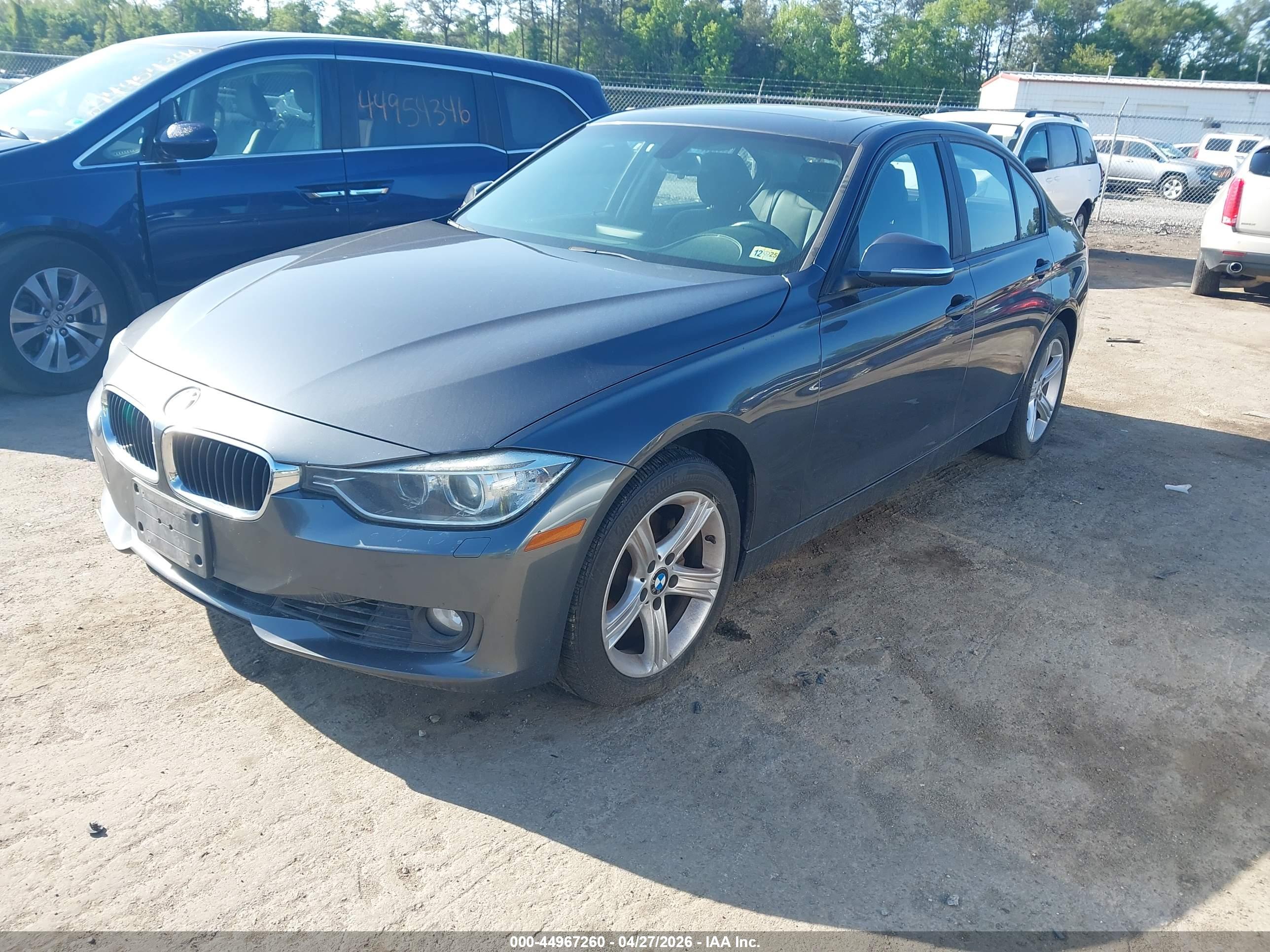 BMW 328I image 2