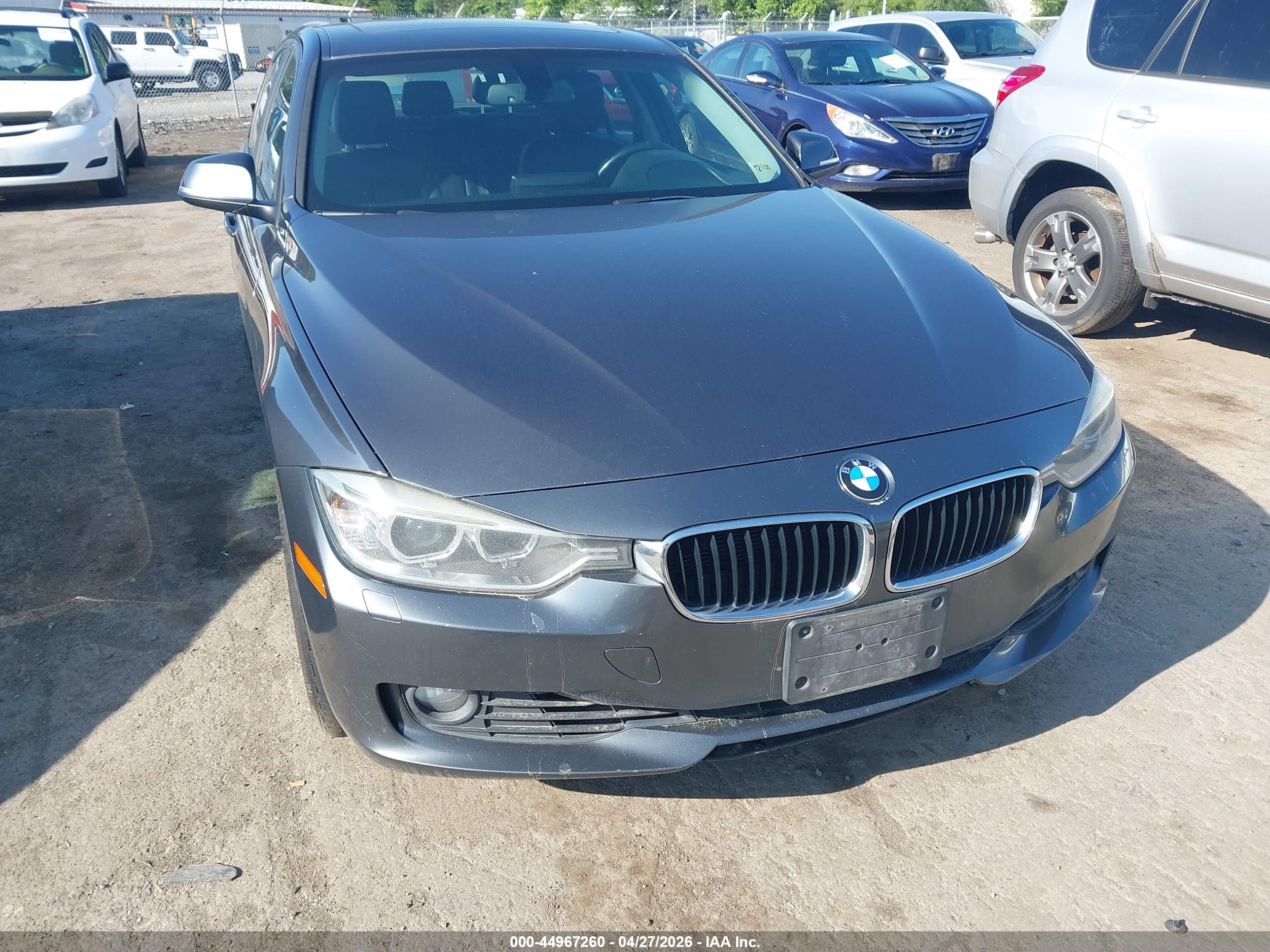 BMW 328I image 6
