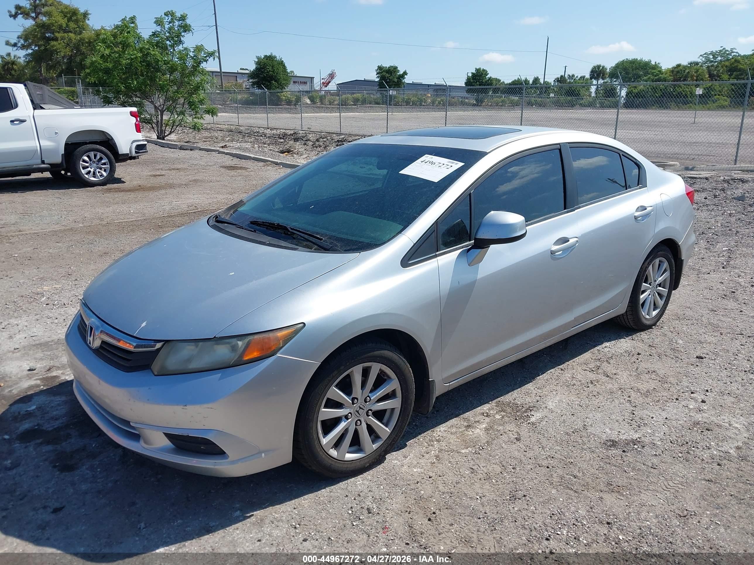 HONDA CIVIC image 2