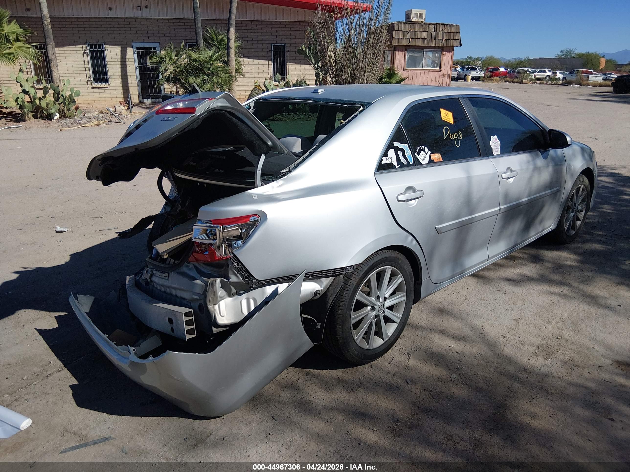 TOYOTA CAMRY image 4