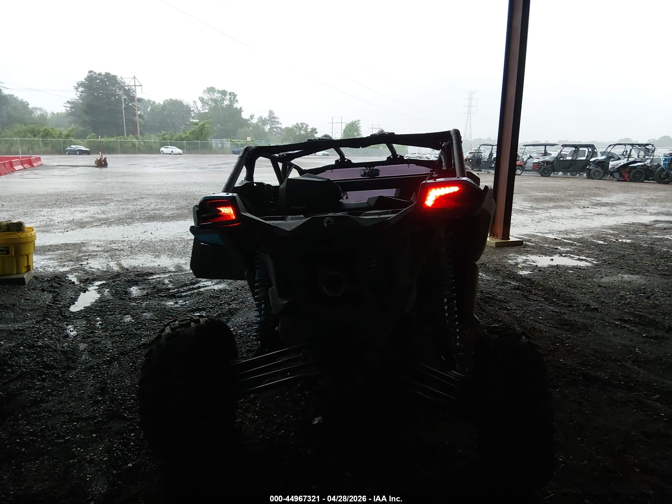 CAN-AM MAVERICK image 6