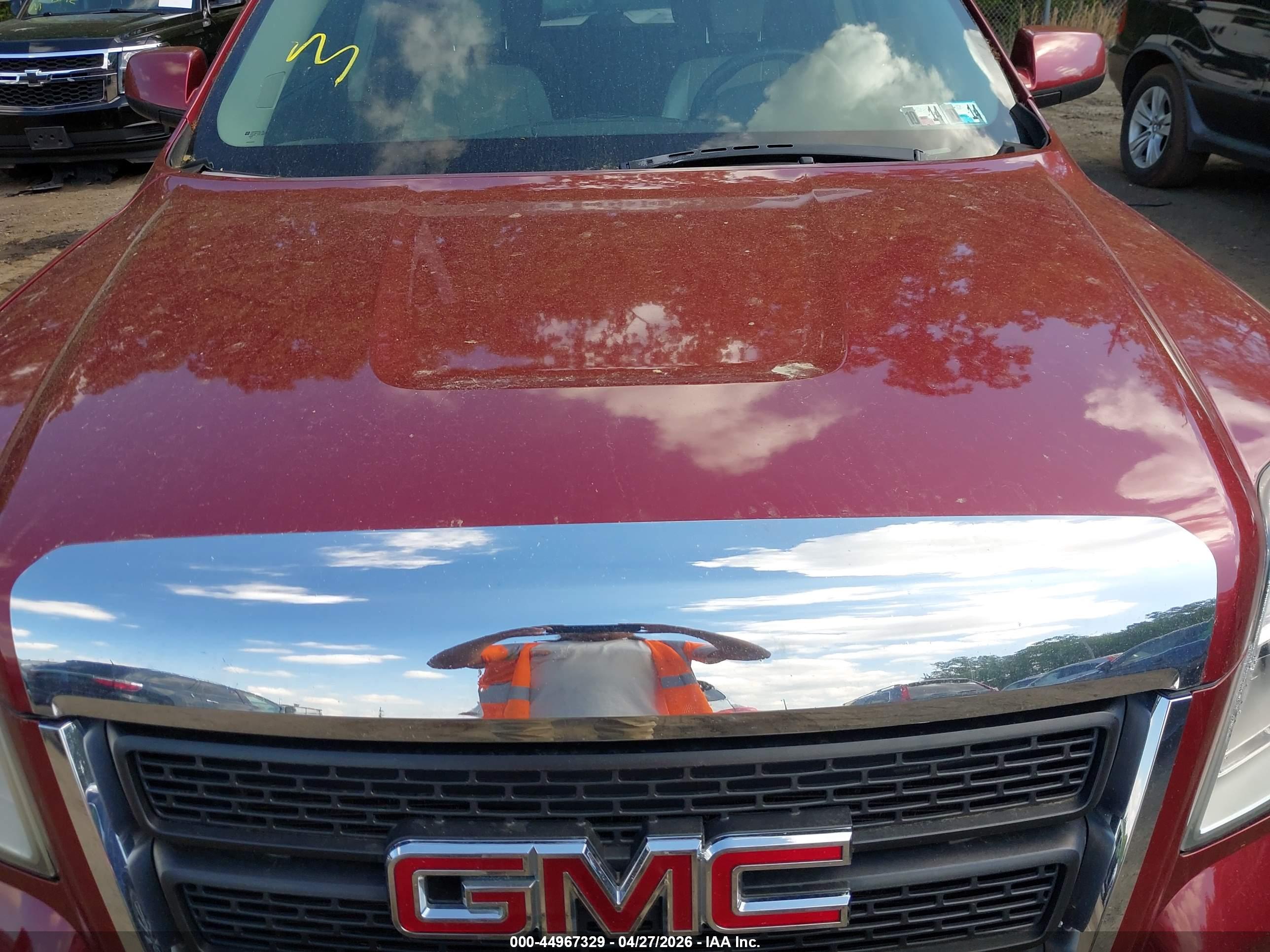 GMC TERRAIN image 6