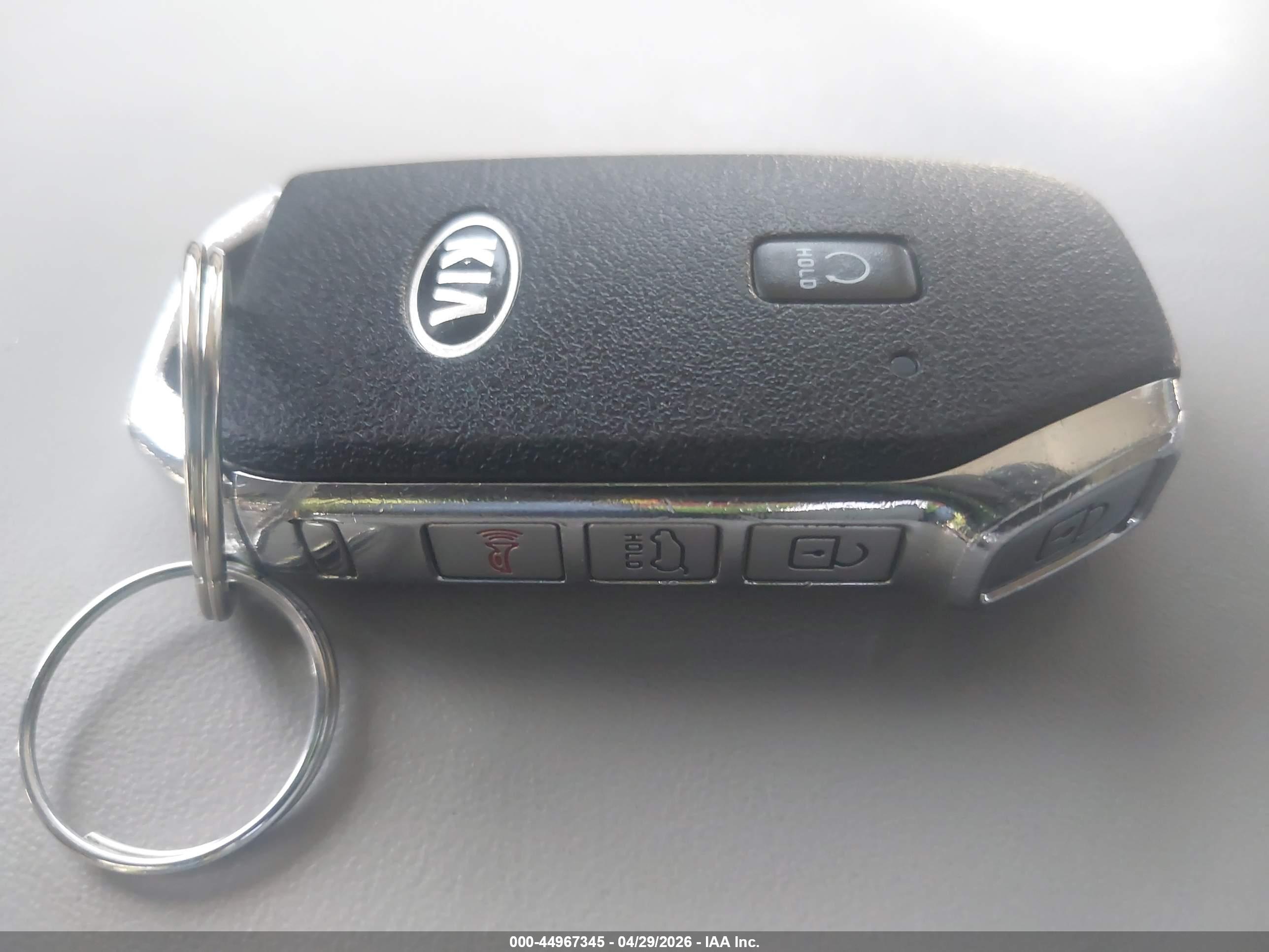 KIA TELLURIDE image 11