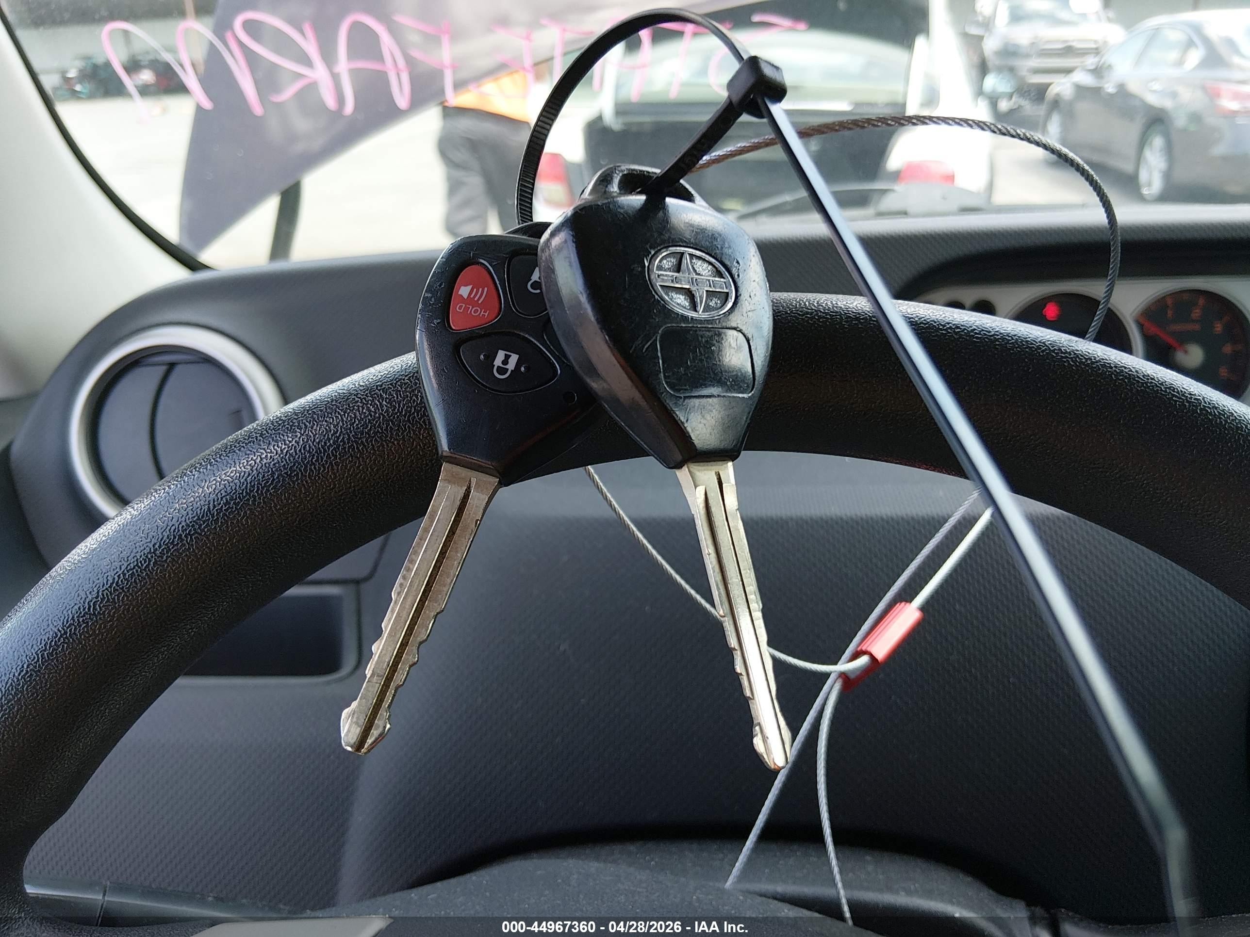 SCION XB image 11
