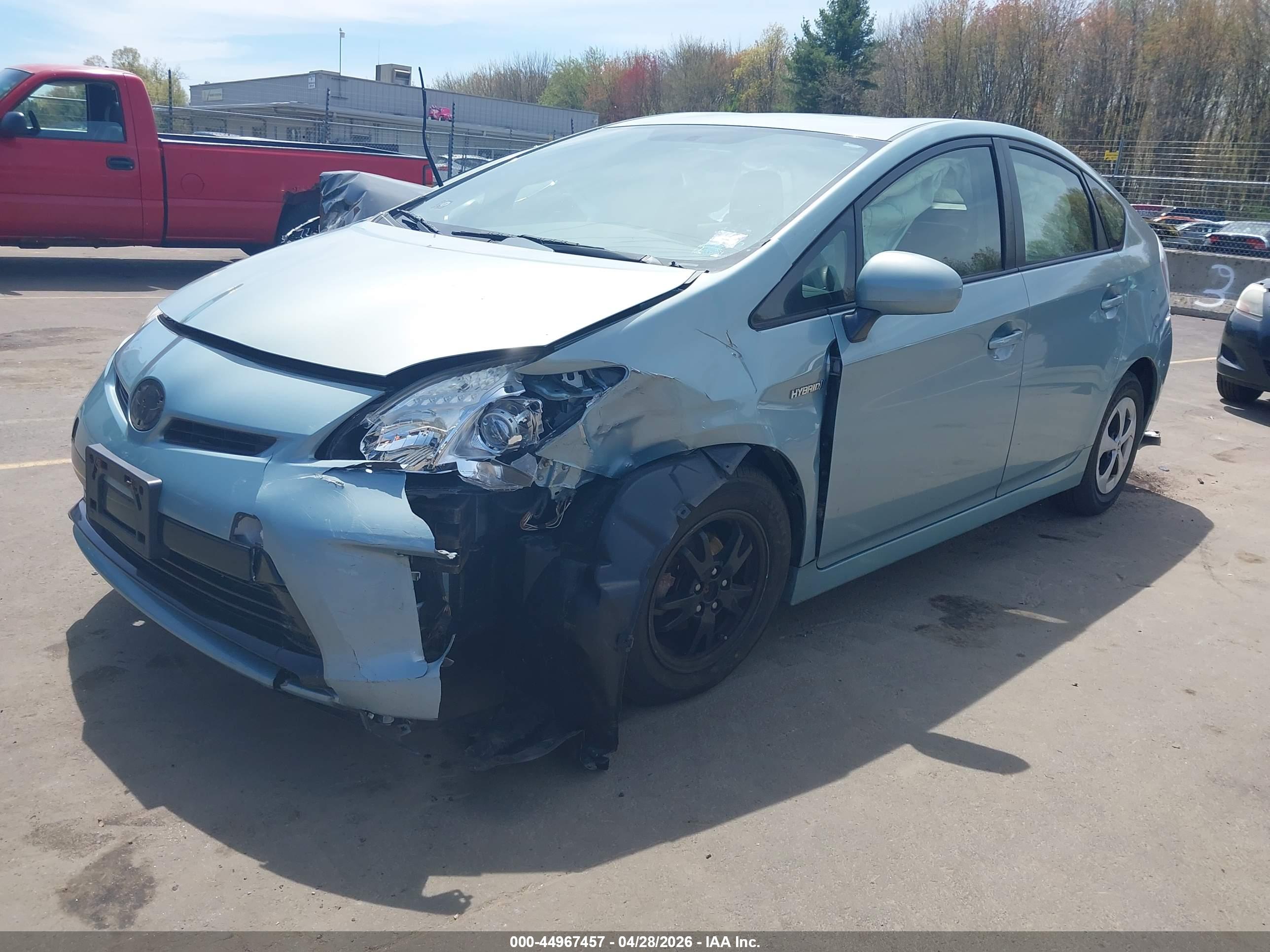 TOYOTA PRIUS image 2