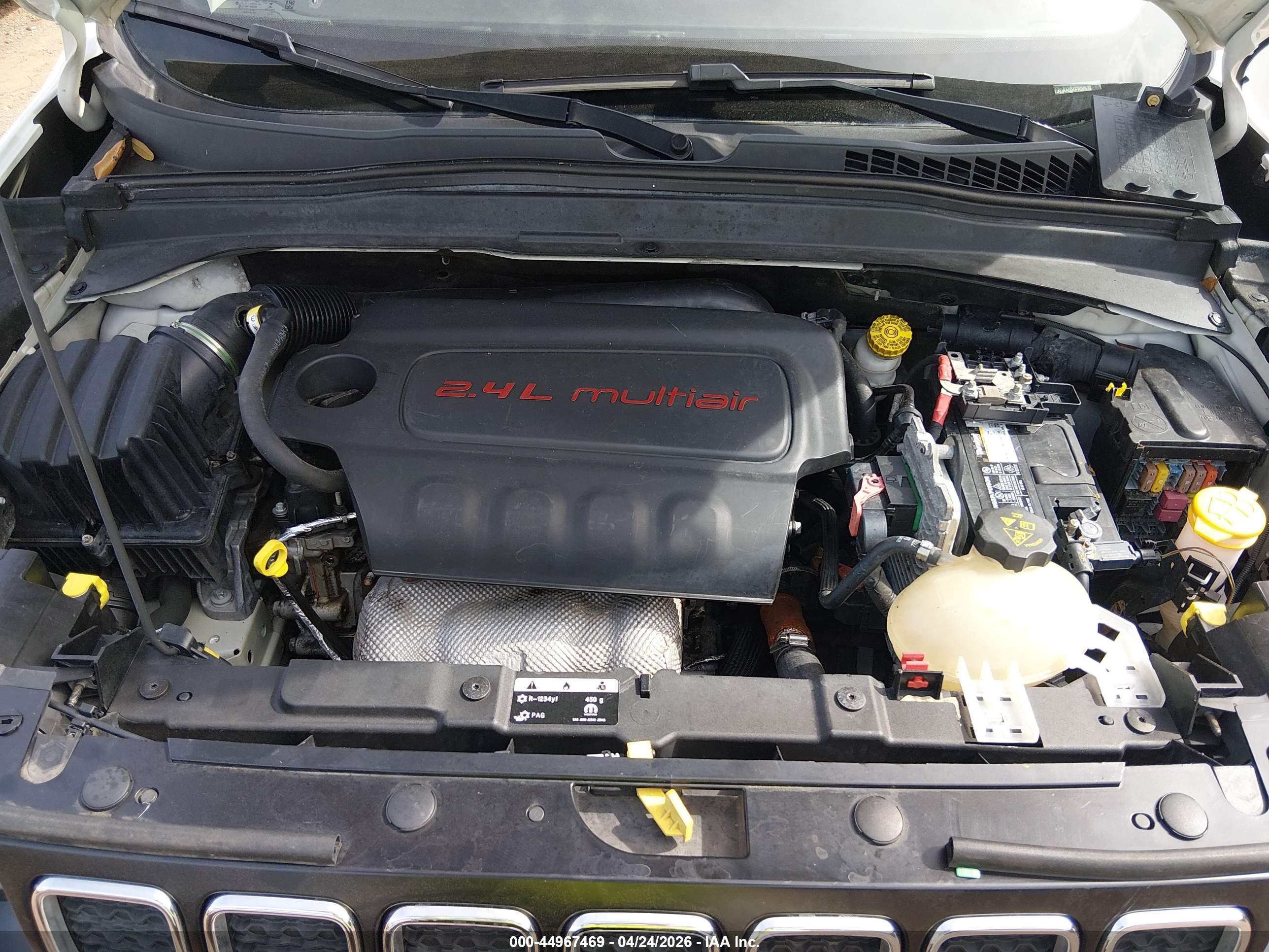 JEEP RENEGADE image 10