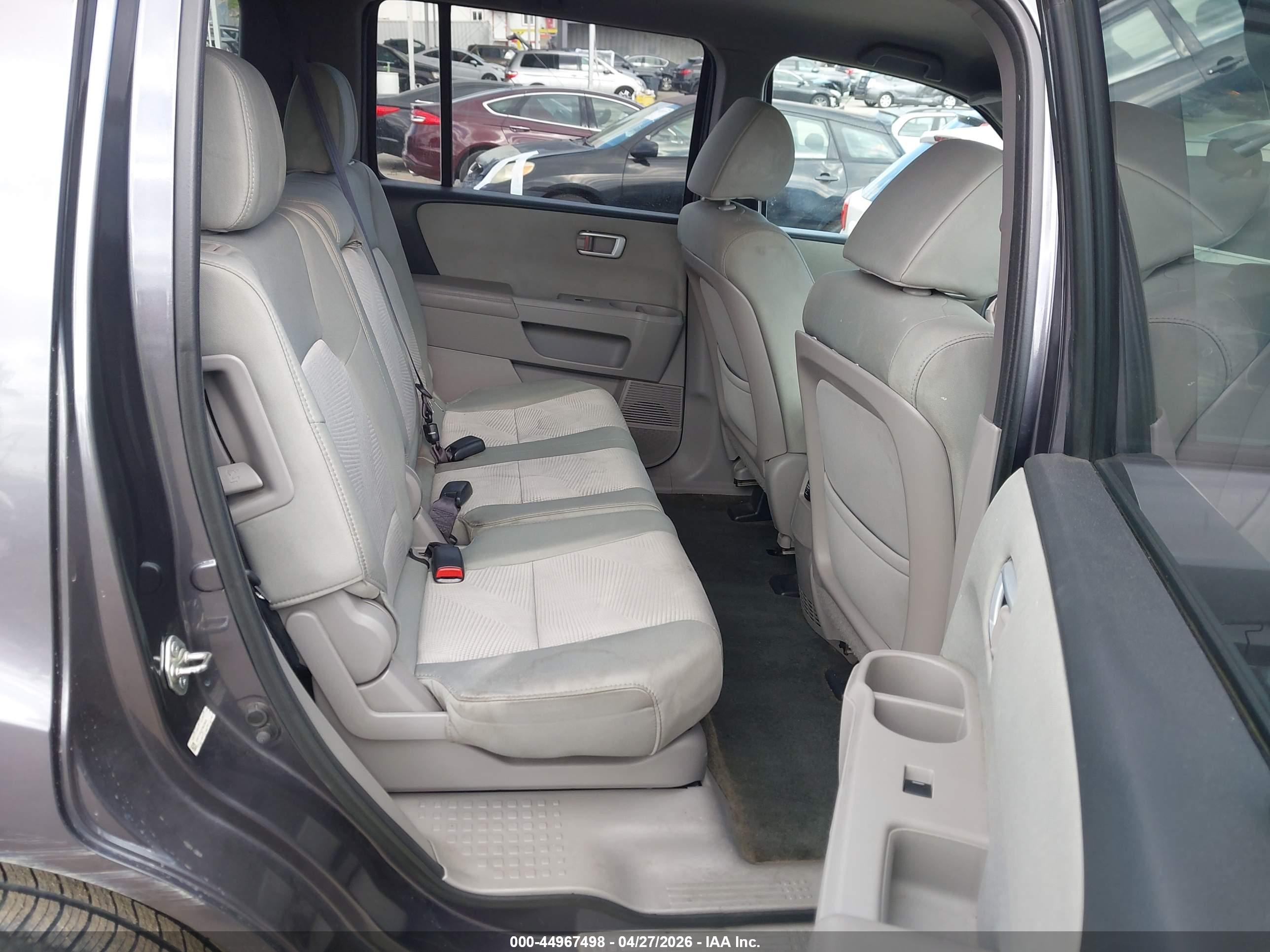 HONDA PILOT image 8