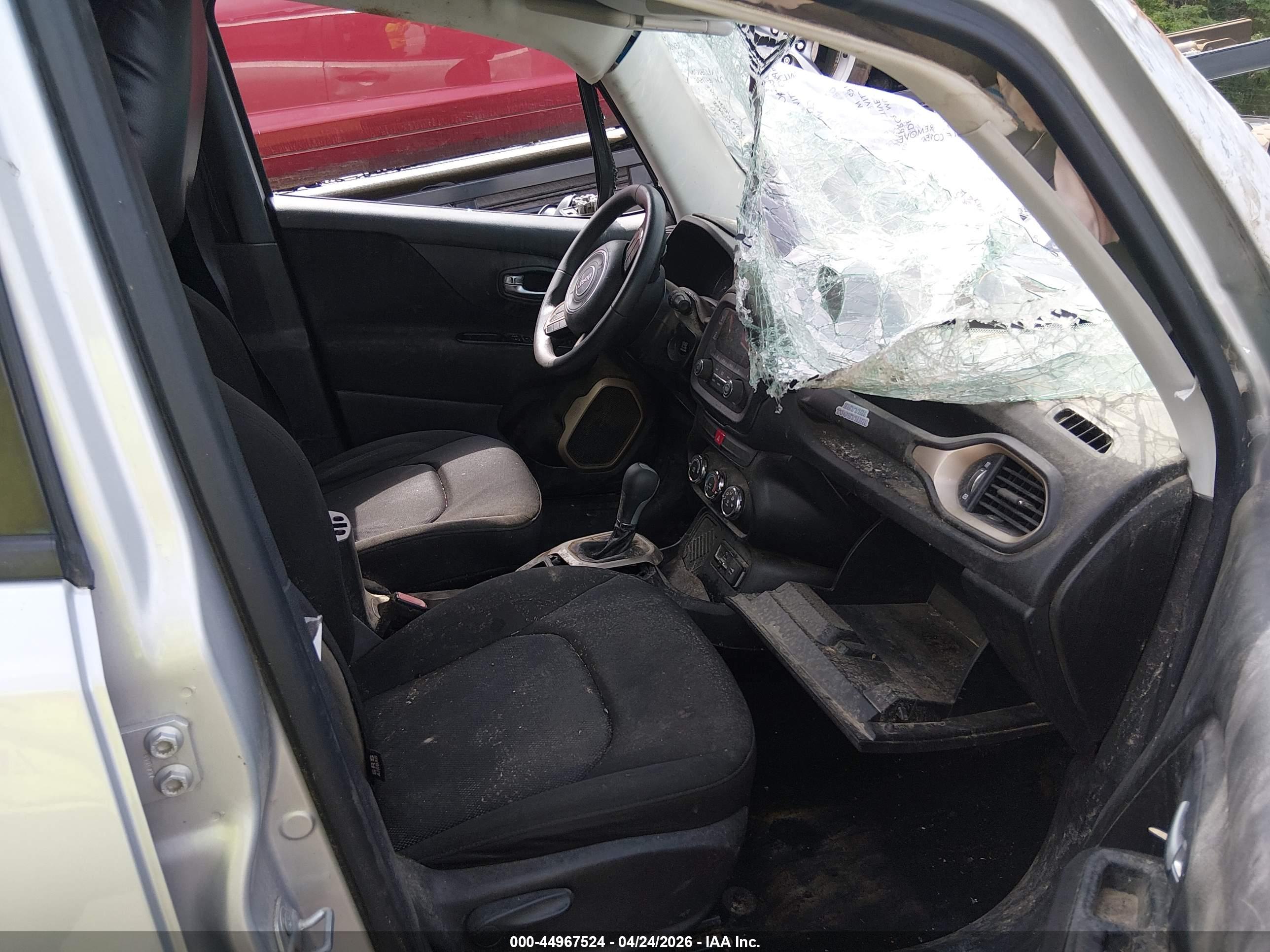 JEEP RENEGADE image 5