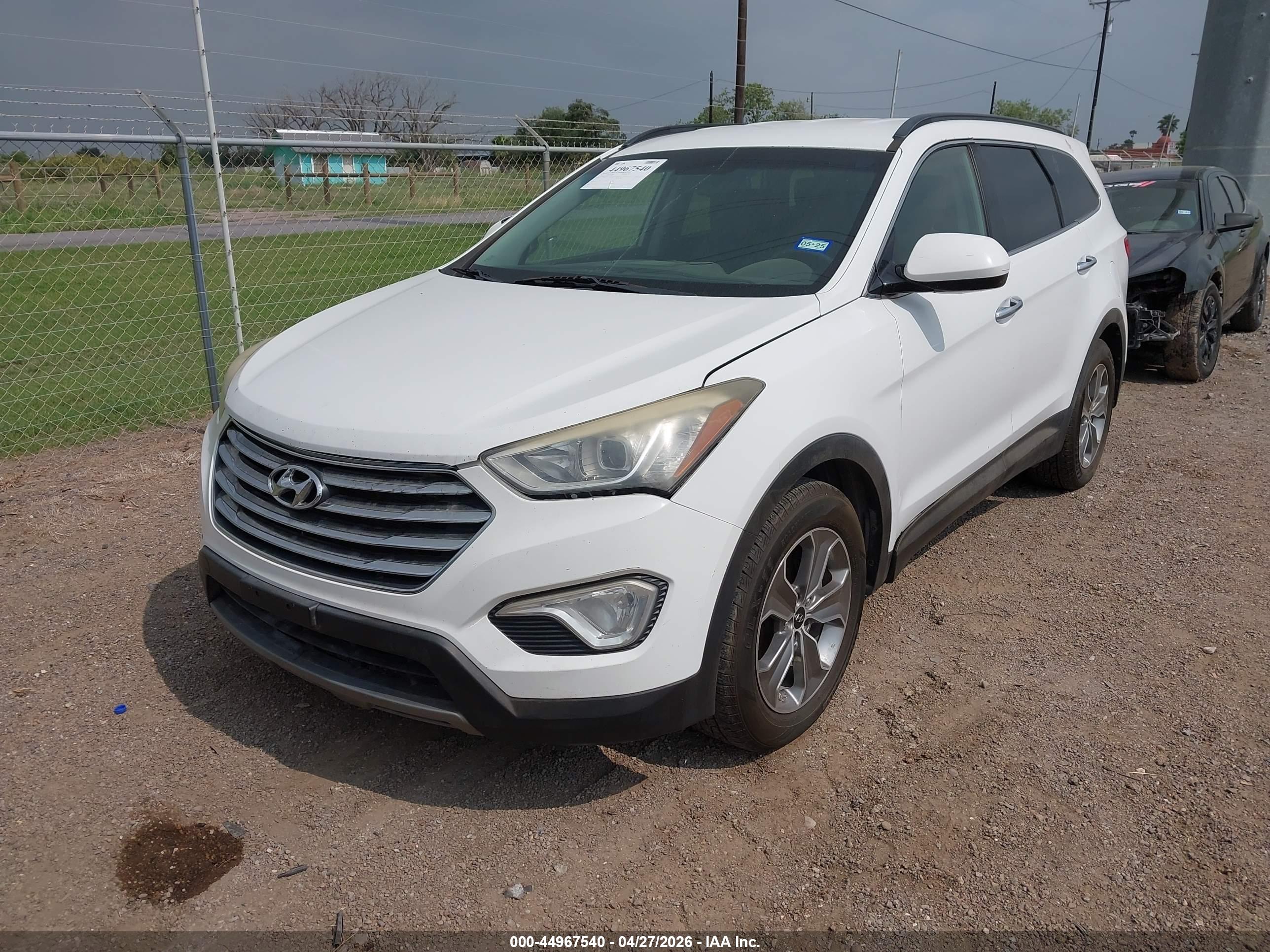 HYUNDAI SANTA image 6