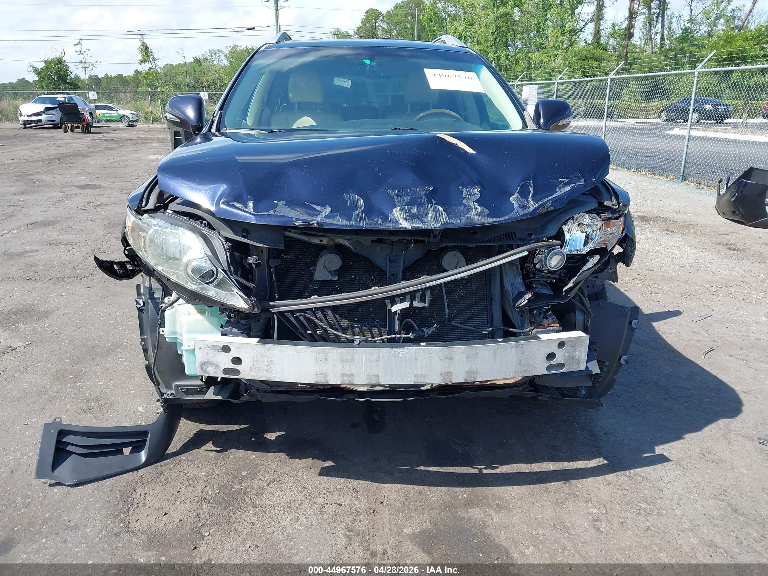 LEXUS RX image 6
