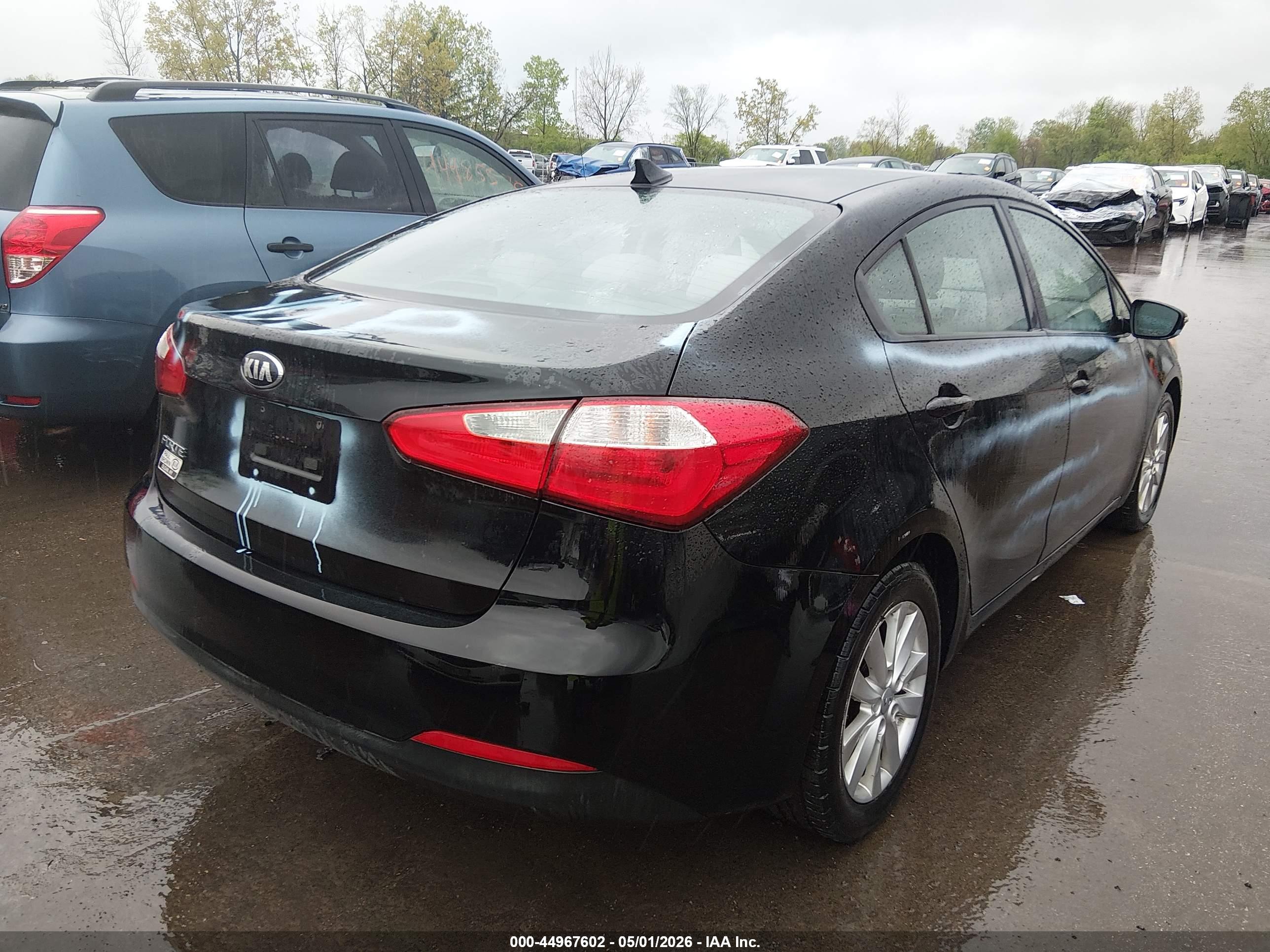 KIA FORTE image 4